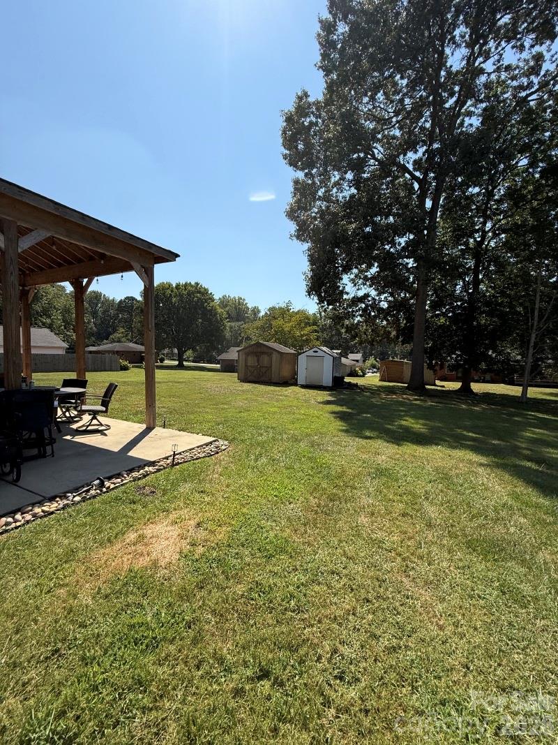 3432 Farrhill Road Property Photo 13