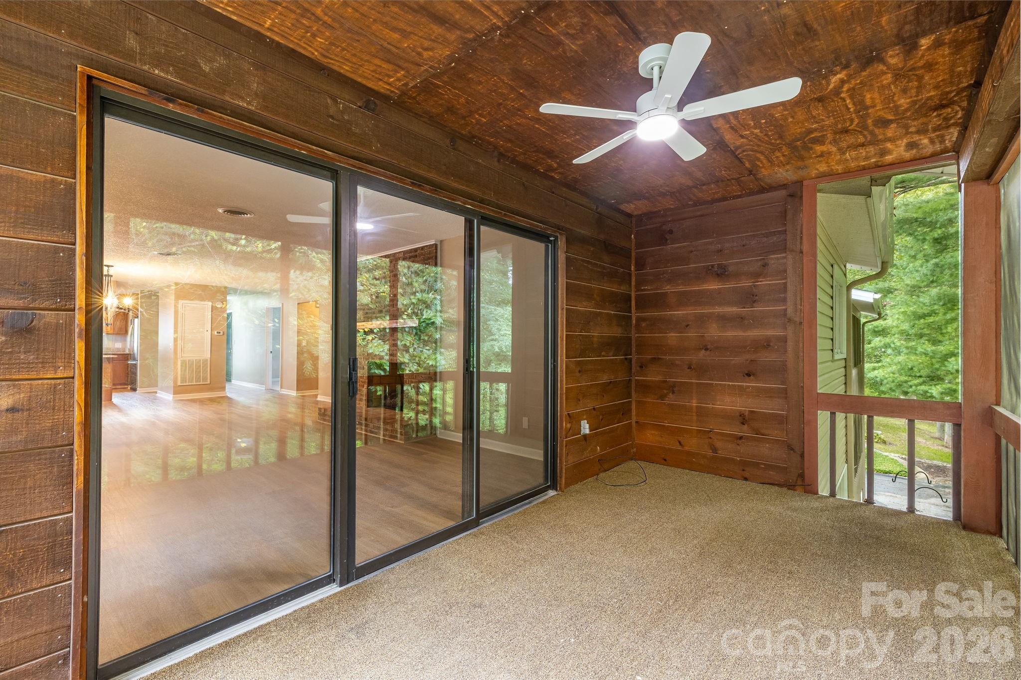 341 N Britton Creek Drive Property Photo 24