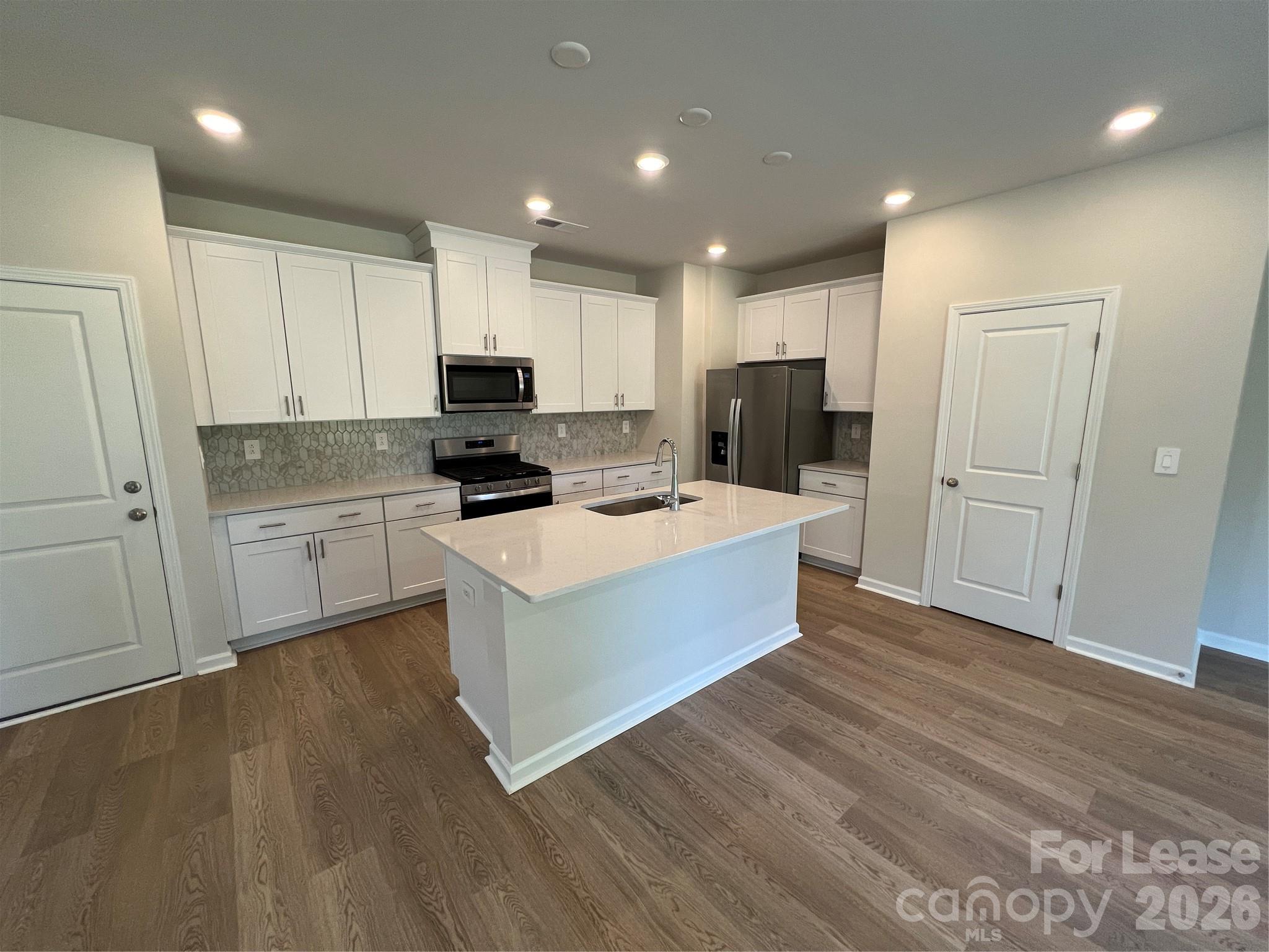 149 Bird Dog Drive Property Photo 4