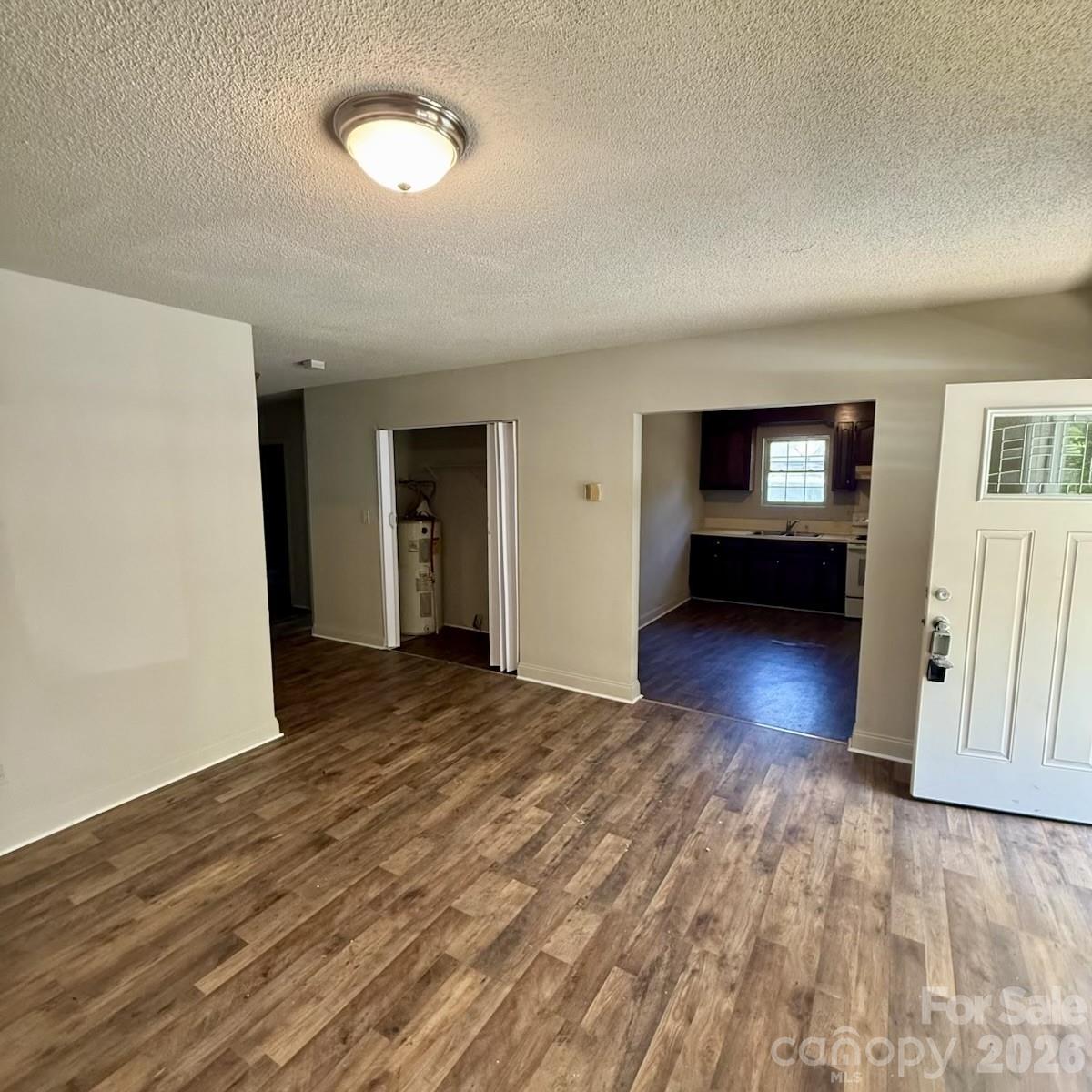 317 N Boyce Street Property Photo 3
