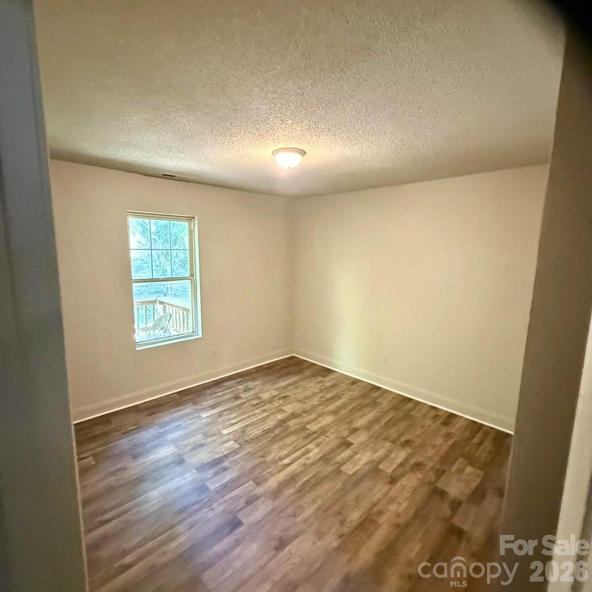 317 N Boyce Street Property Photo 5
