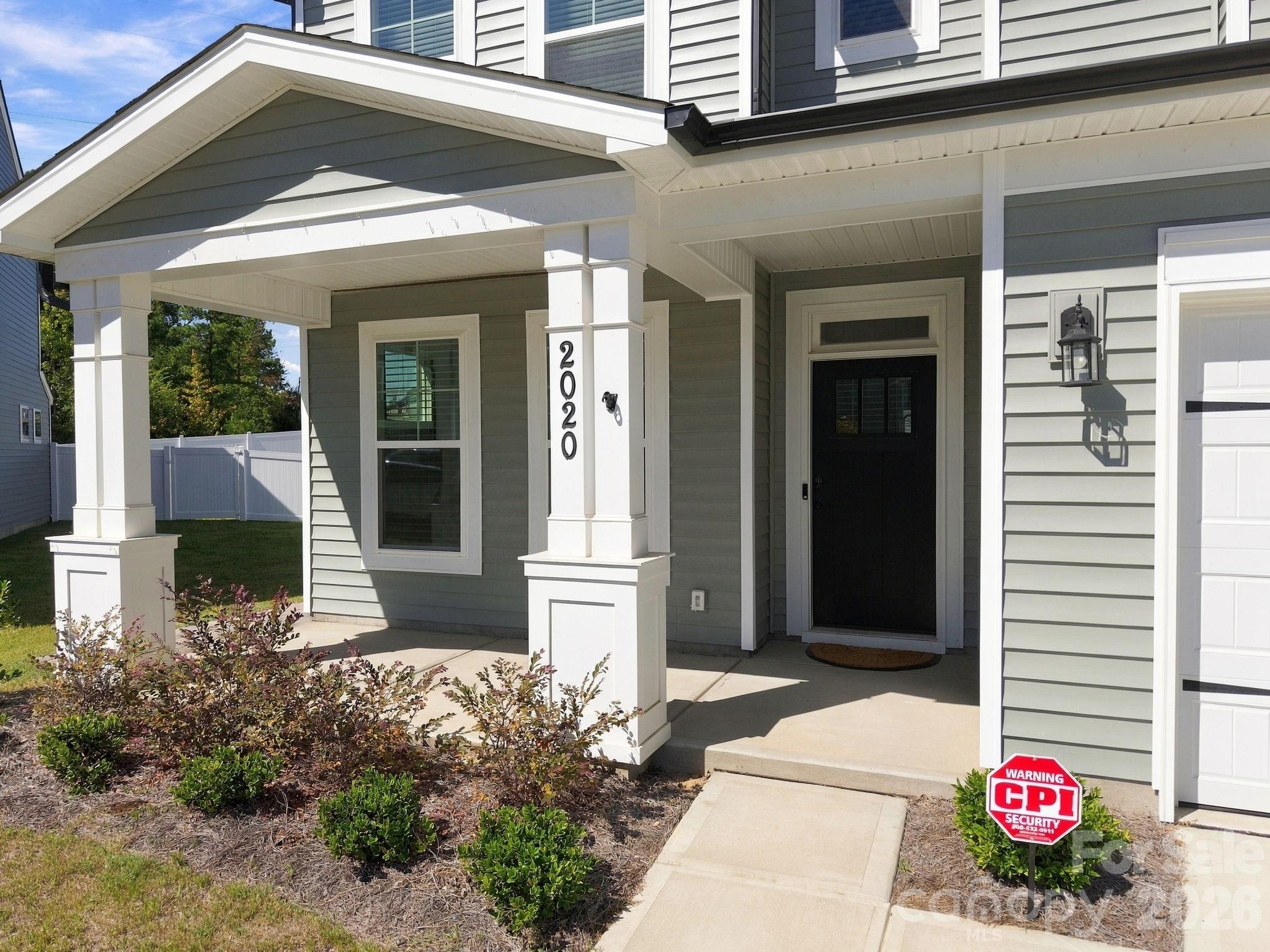2020 Embassy Court Property Photo 2