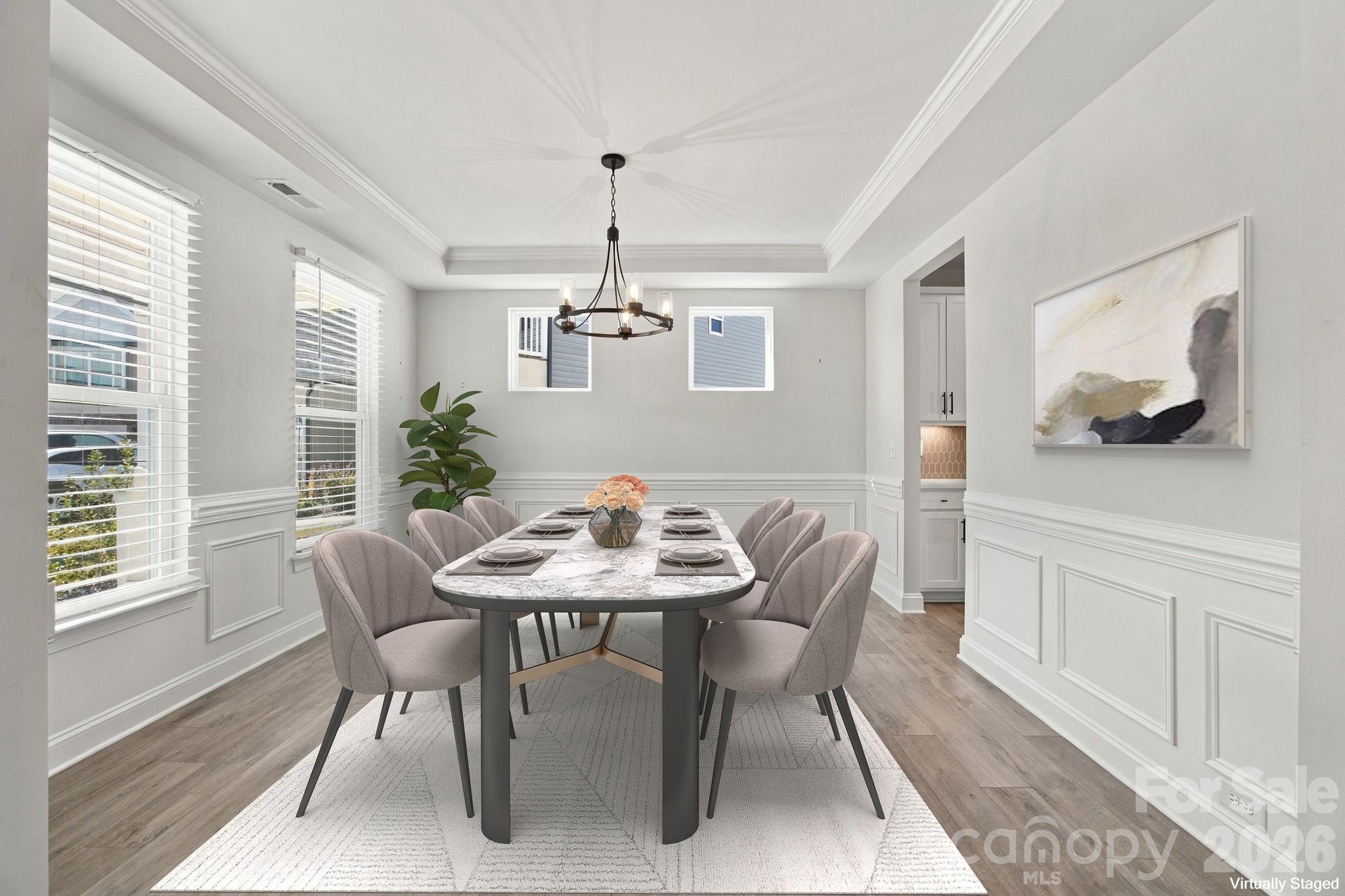 2020 Embassy Court Property Photo 6