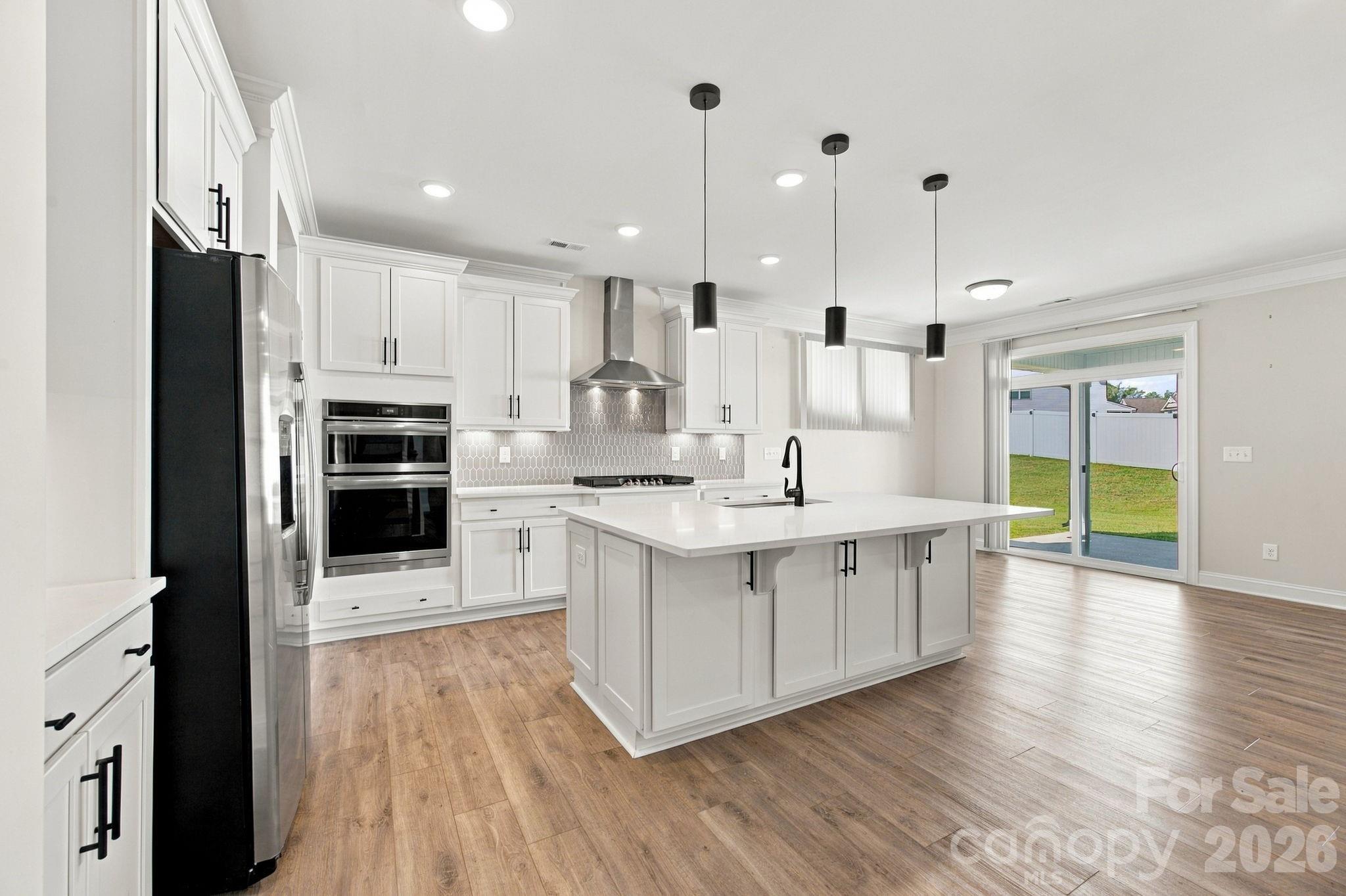 2020 Embassy Court Property Photo 10