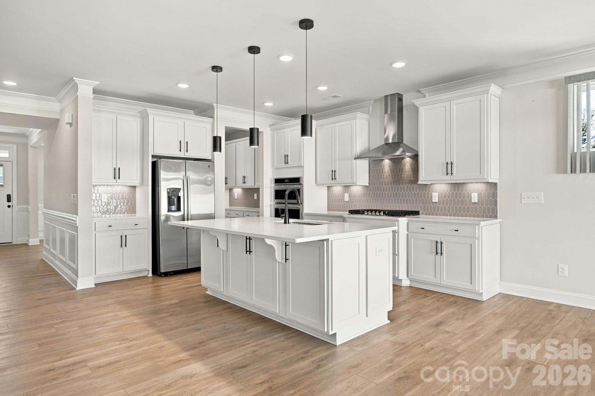 2020 Embassy Court Property Photo 11