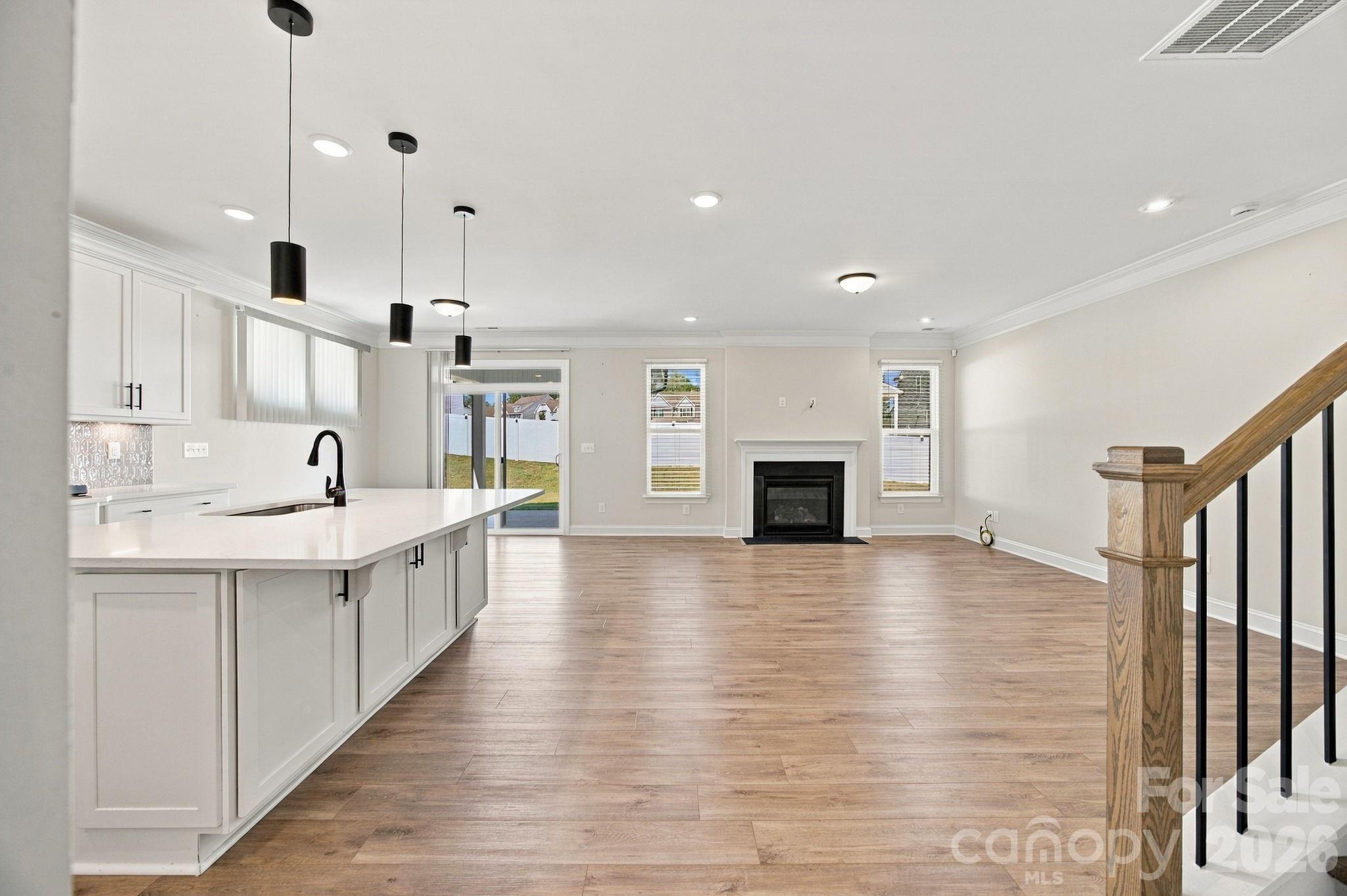 2020 Embassy Court Property Photo 15
