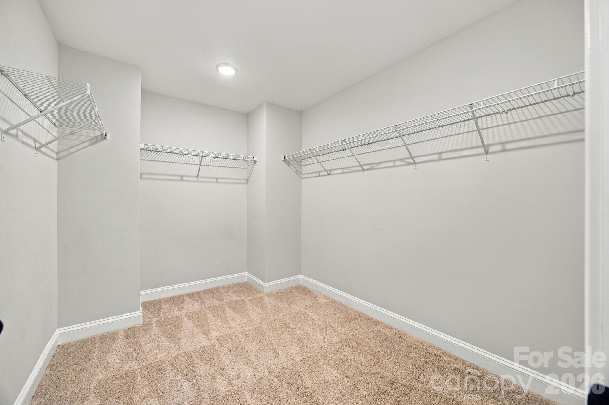 2020 Embassy Court Property Photo 33