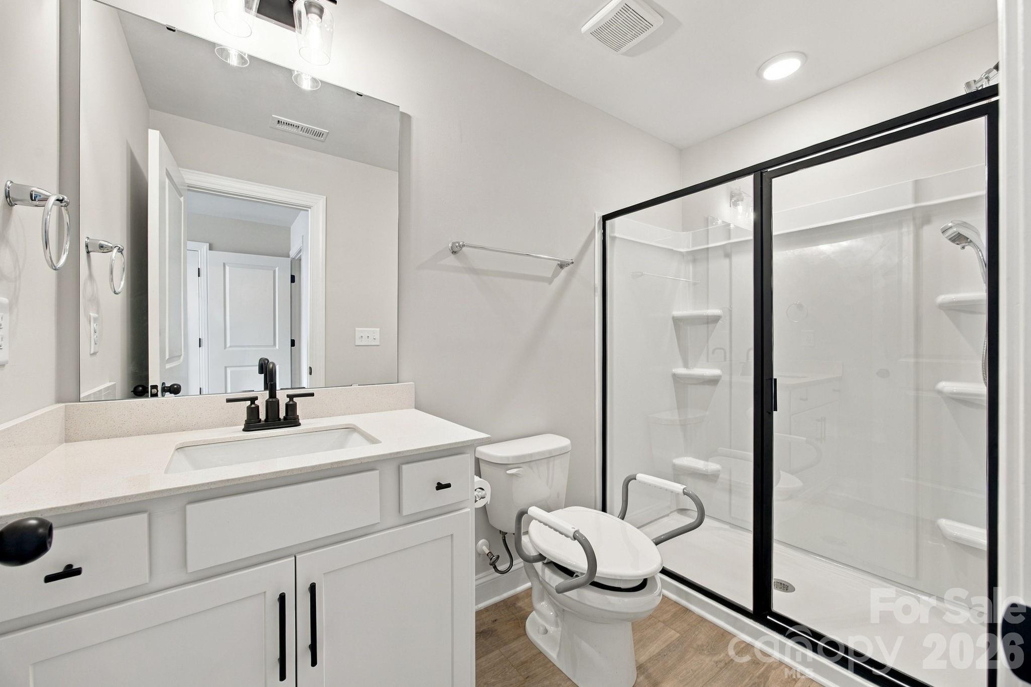 2020 Embassy Court Property Photo 35
