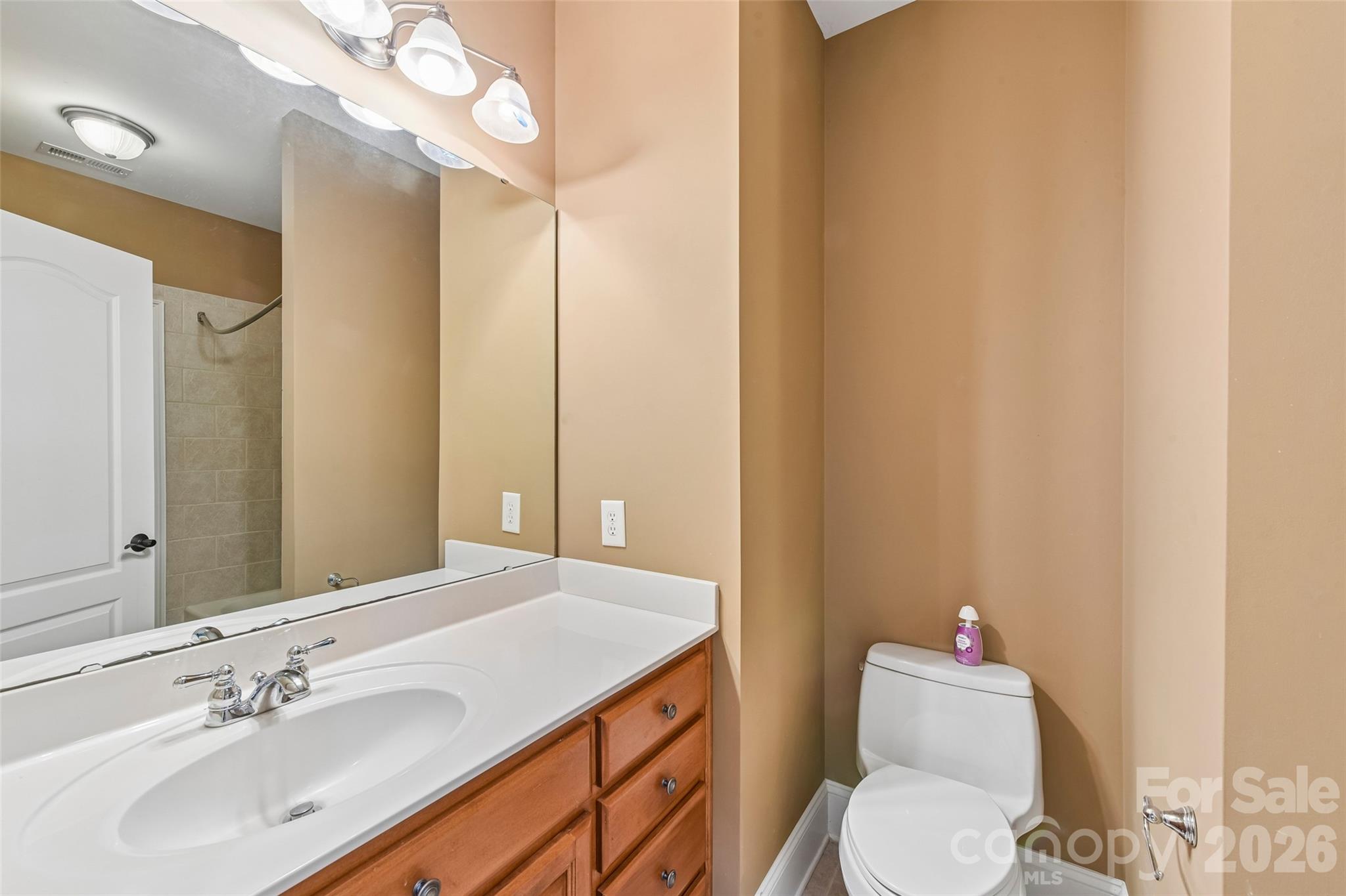181 Attleboro Place Property Photo 23
