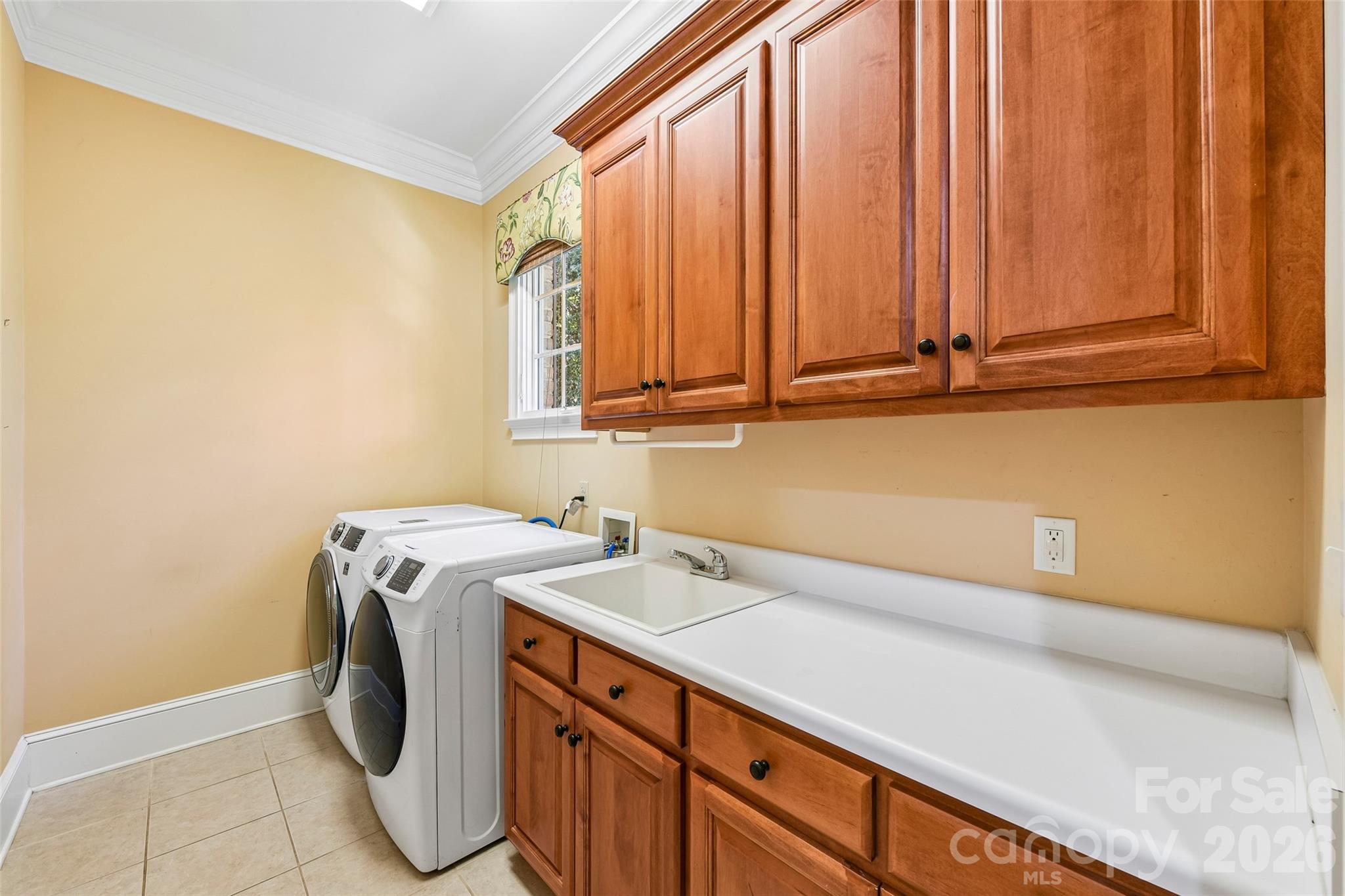 181 Attleboro Place Property Photo 27