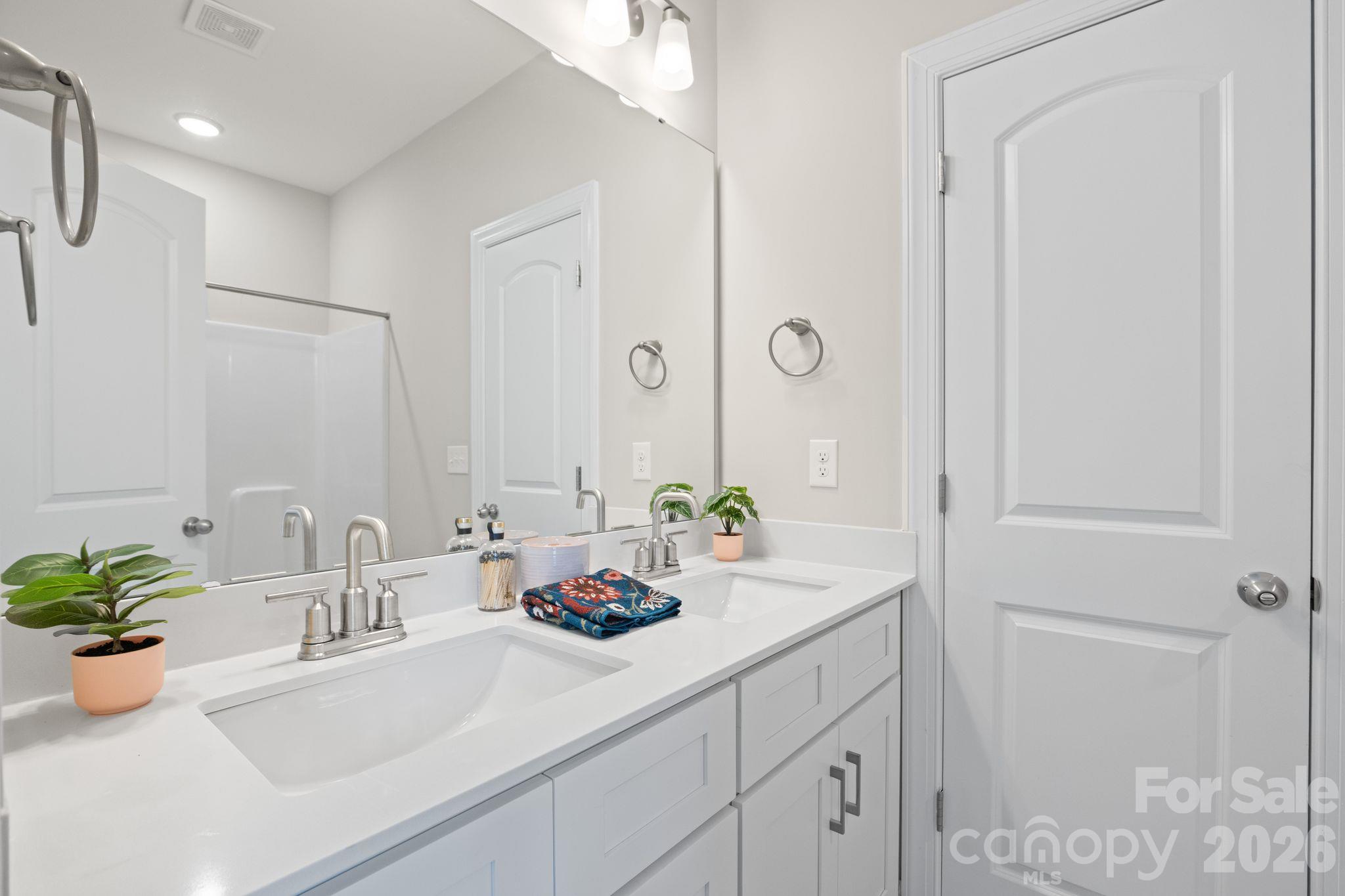 57 Walnut Springs Drive Property Photo 26
