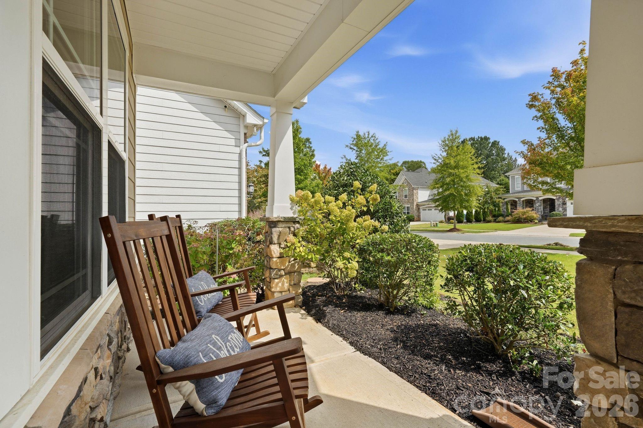108 Heron Cove Loop Property Photo 4