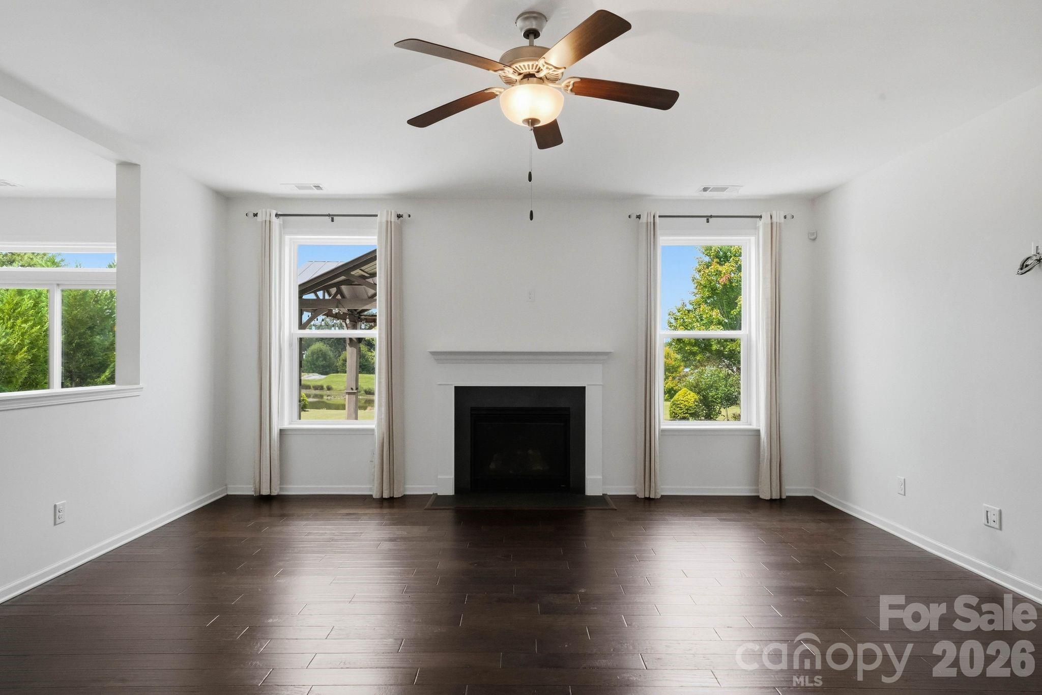 108 Heron Cove Loop Property Photo 9