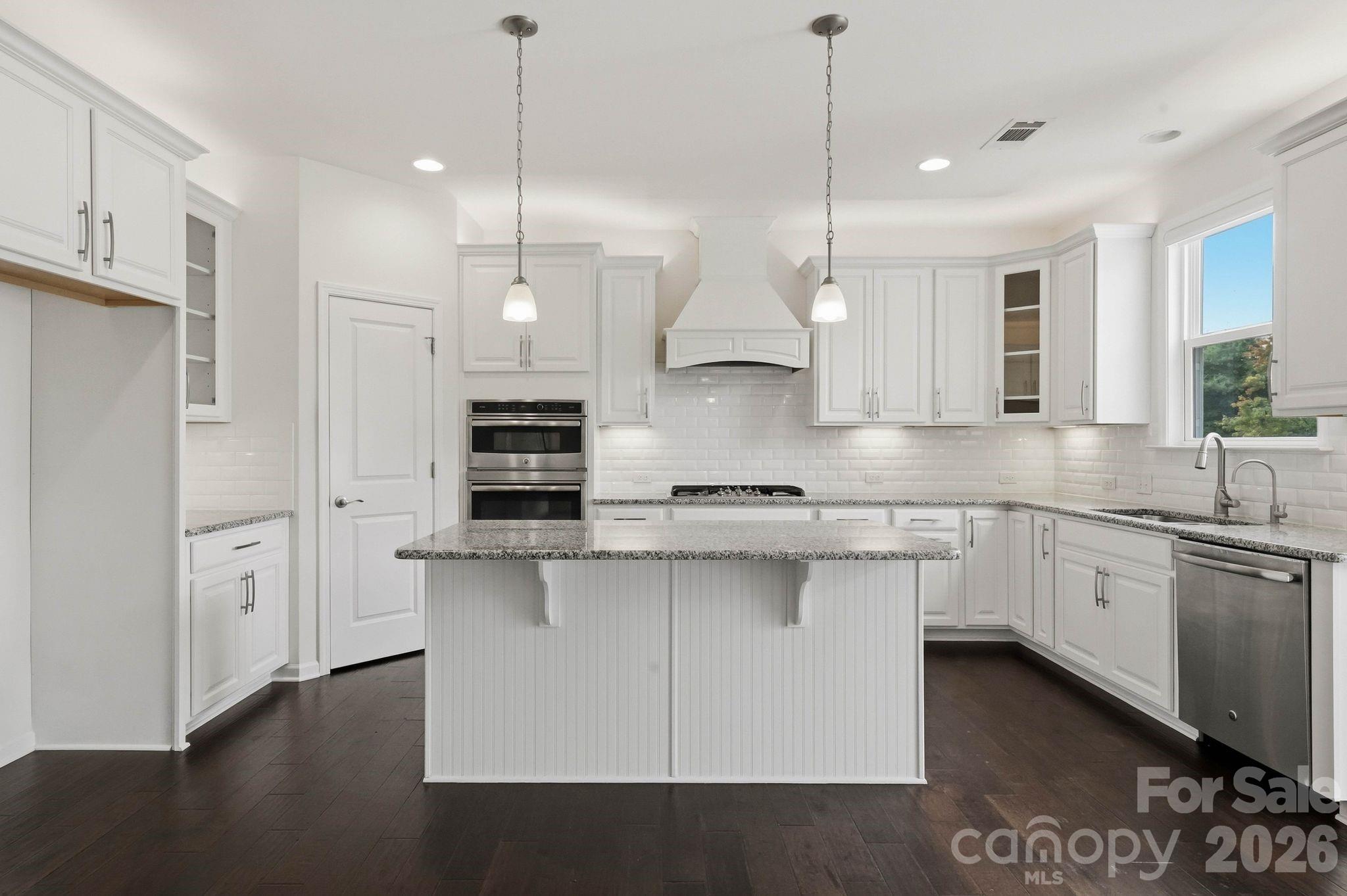 108 Heron Cove Loop Property Photo 15