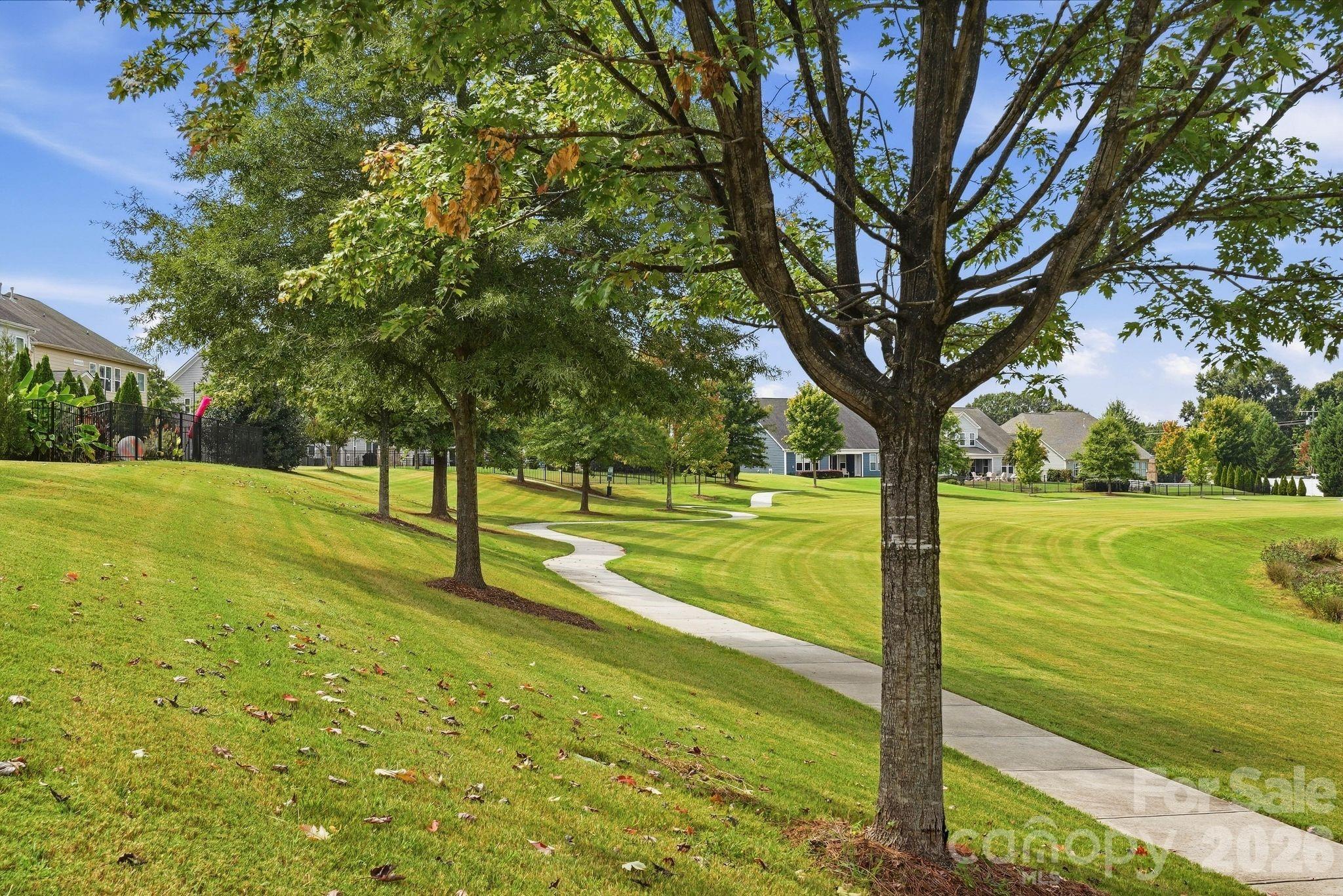 108 Heron Cove Loop Property Photo 44