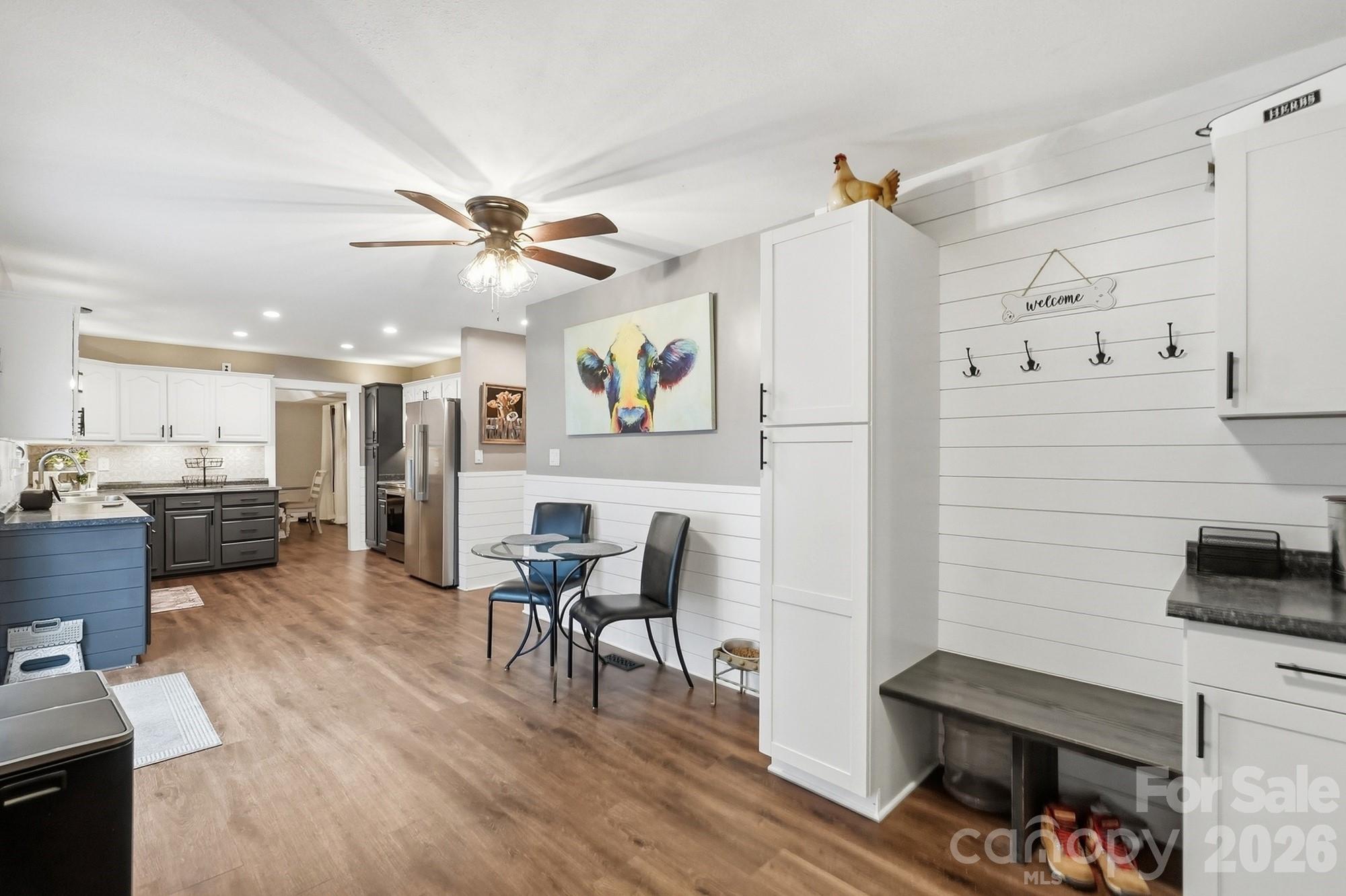 8866 Oldenburg Drive Property Photo 13