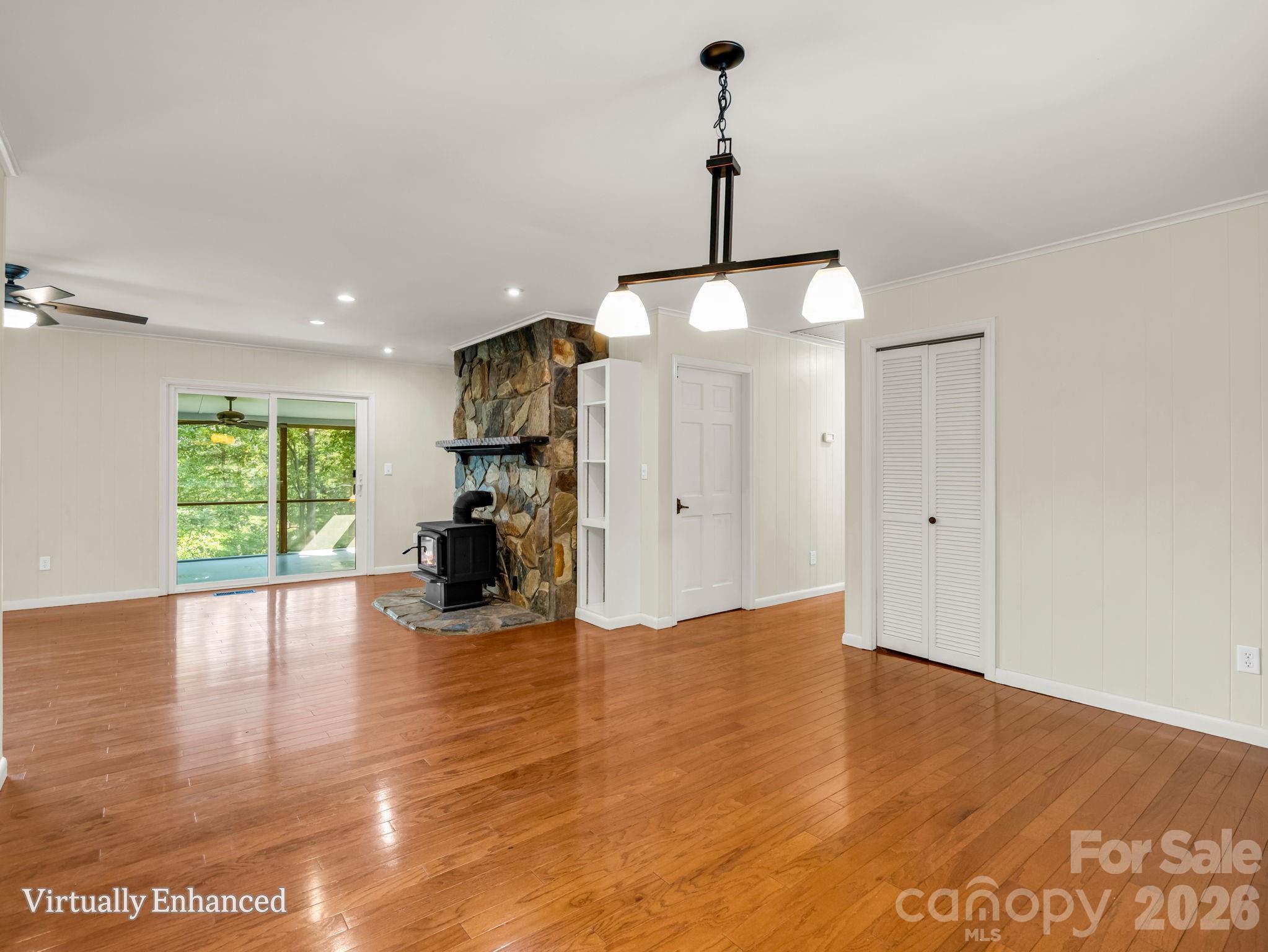 93 Dogwood Court Property Photo 4