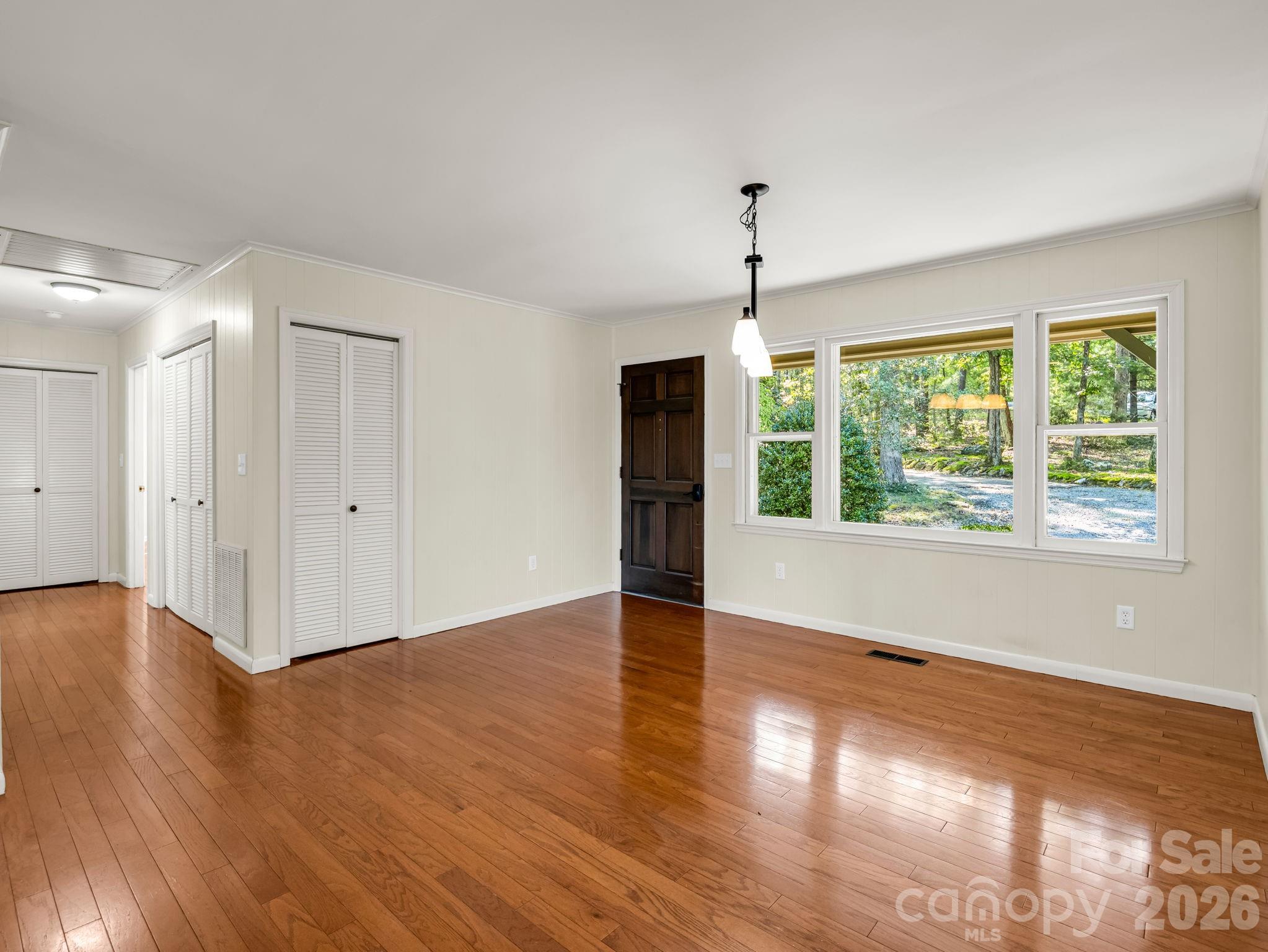 93 Dogwood Court Property Photo 5