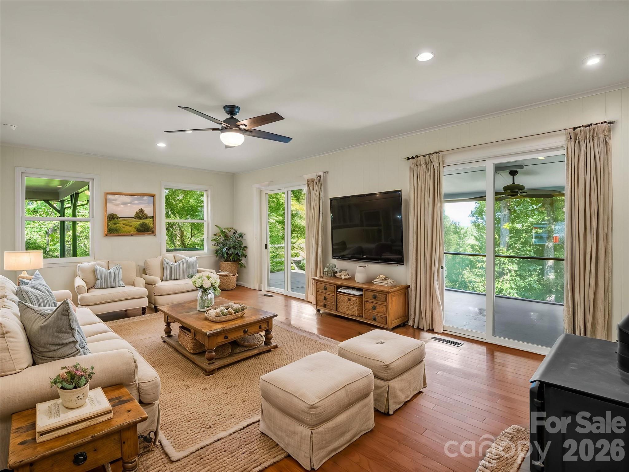 93 Dogwood Court Property Photo 6