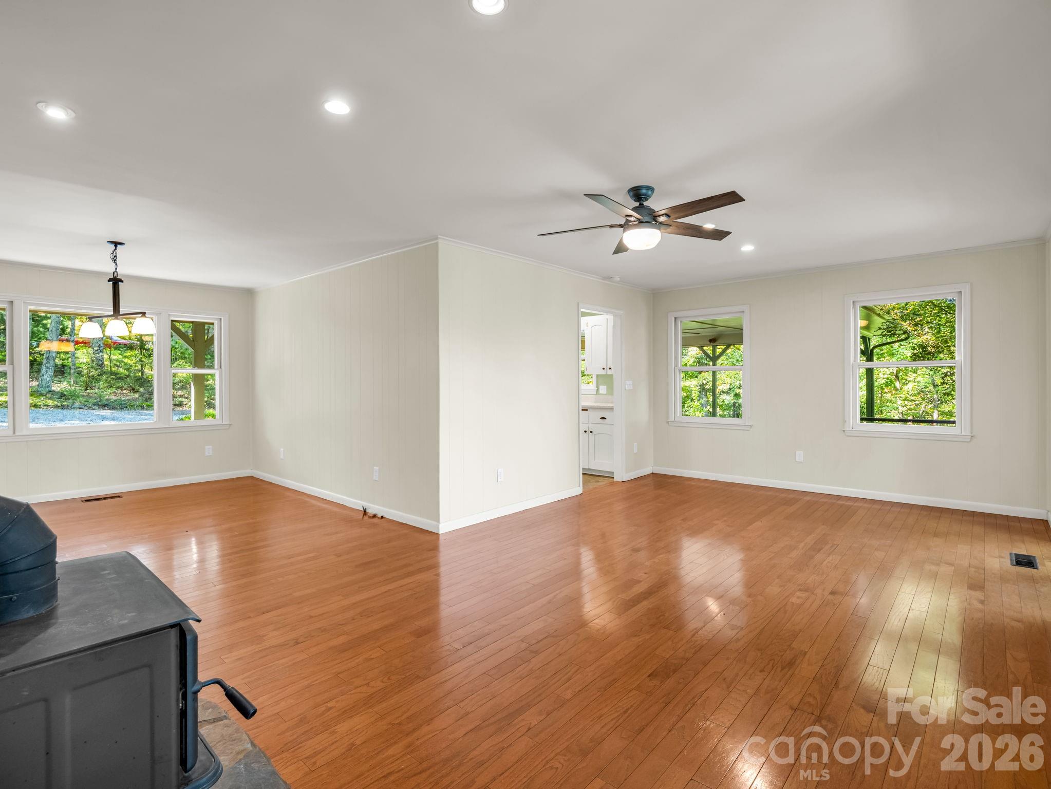 93 Dogwood Court Property Photo 8