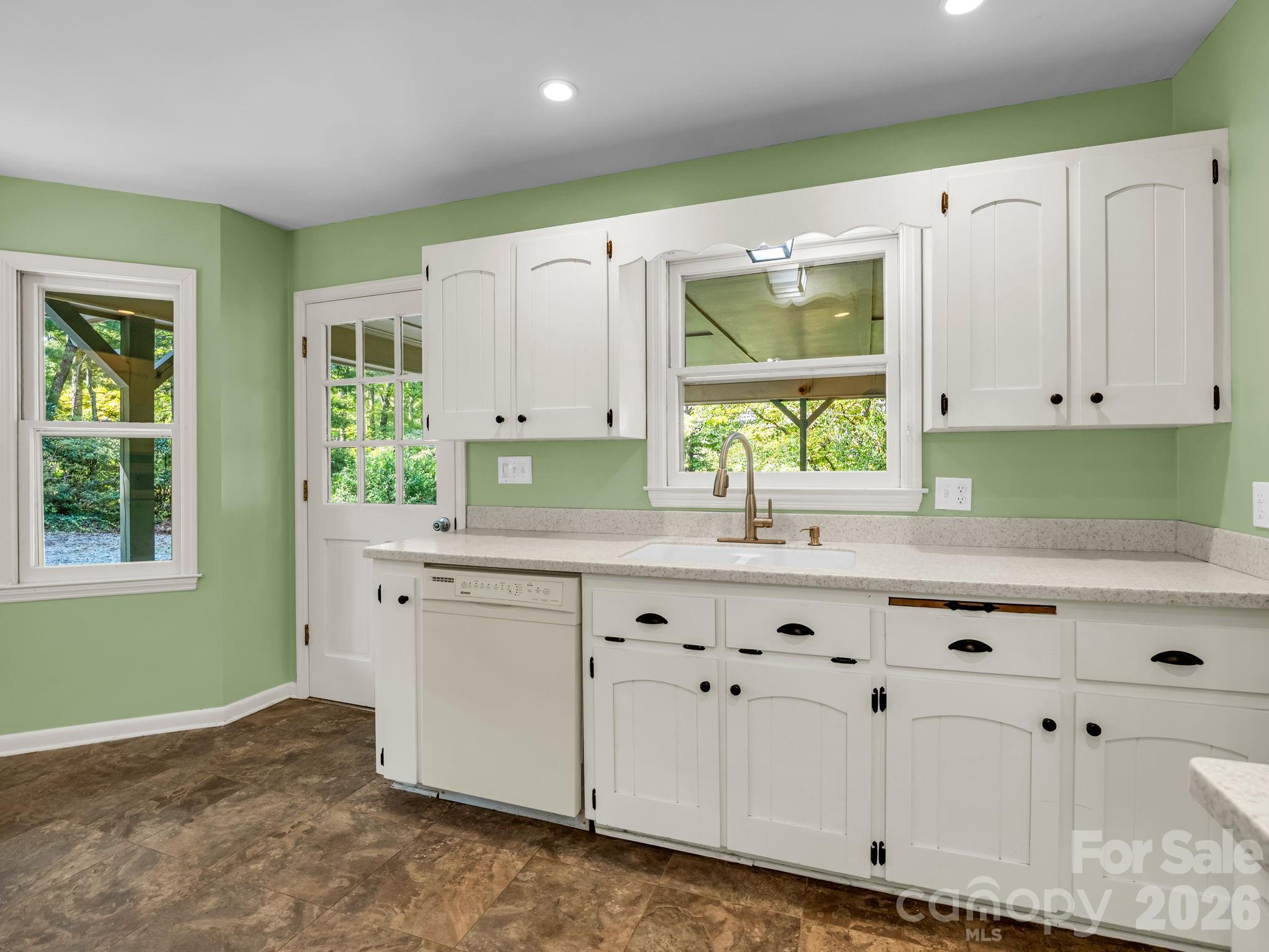 93 Dogwood Court Property Photo 11