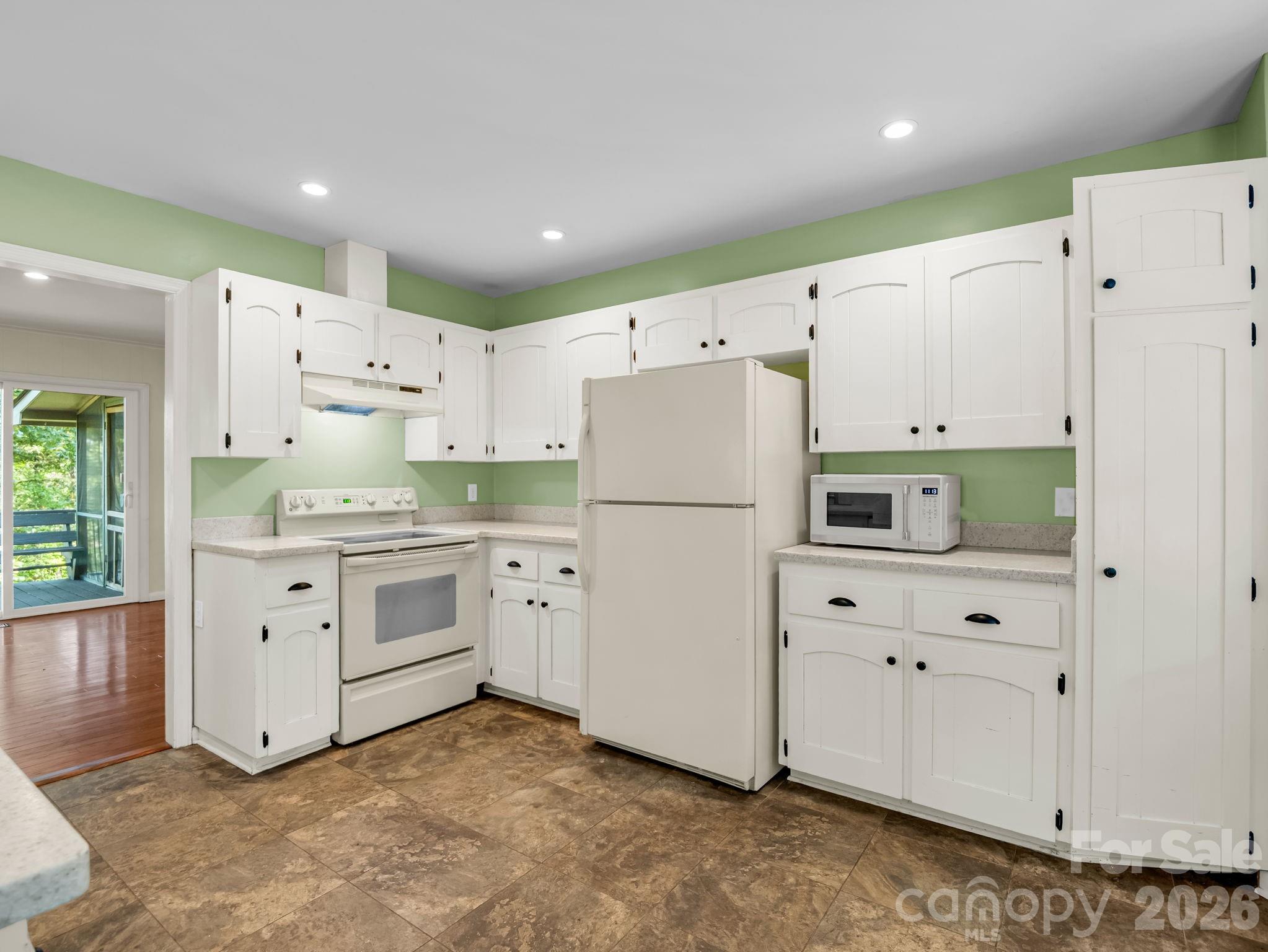 93 Dogwood Court Property Photo 13