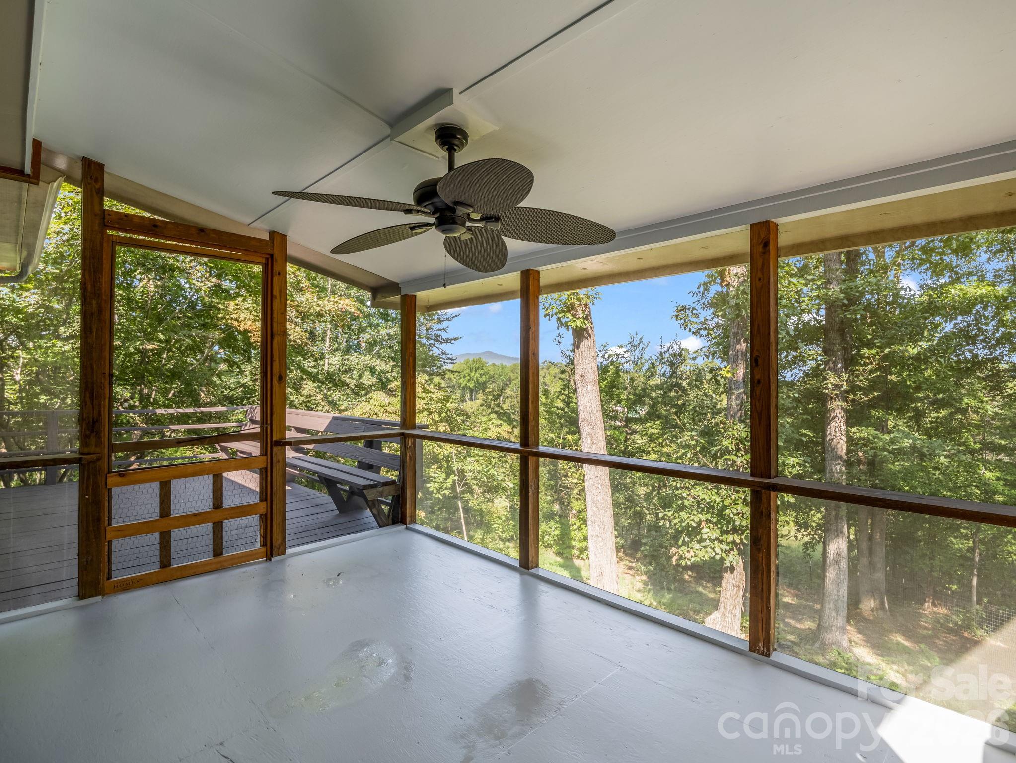 93 Dogwood Court Property Photo 32