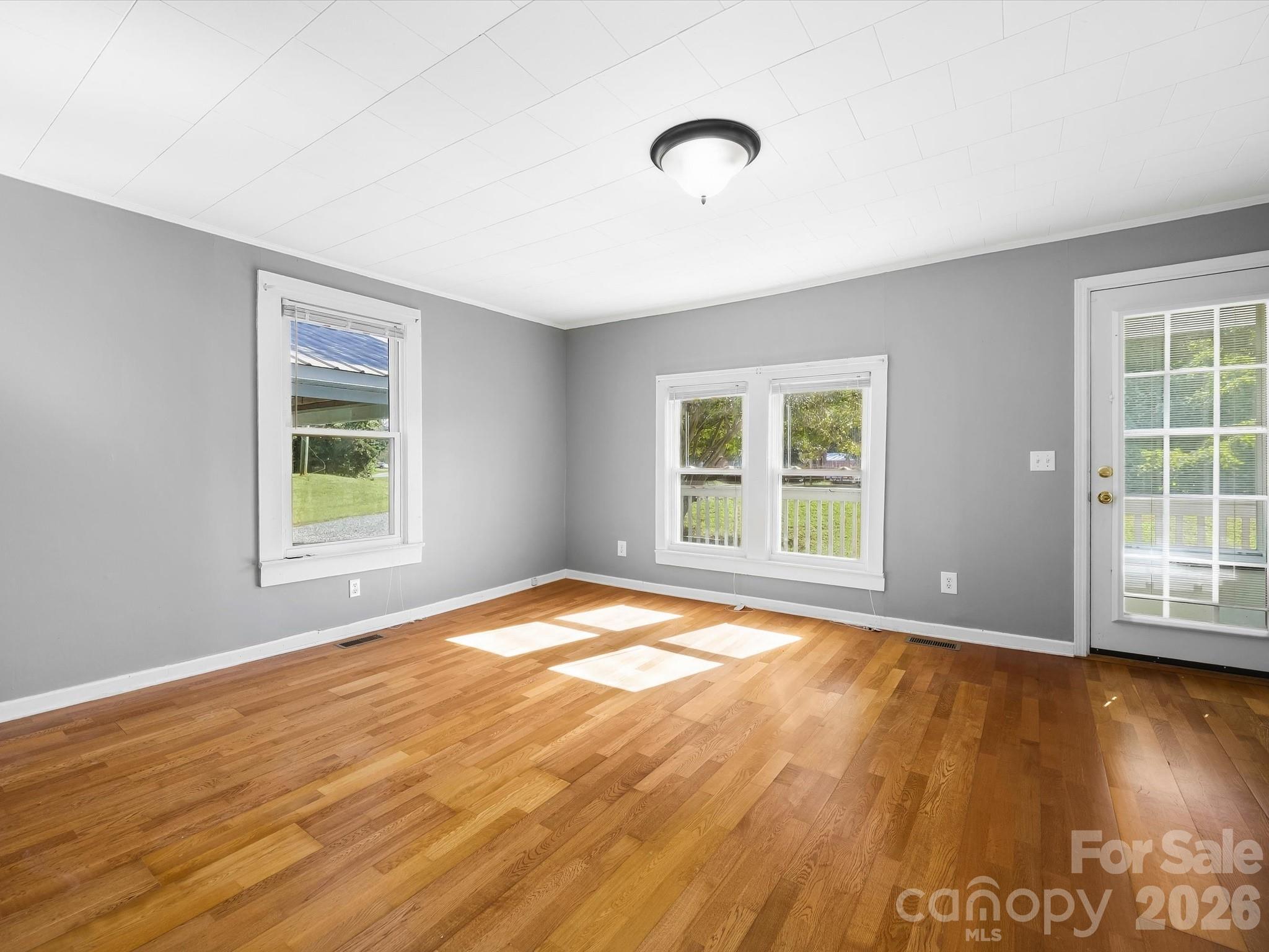 24 Forest Hill Road Property Photo 8