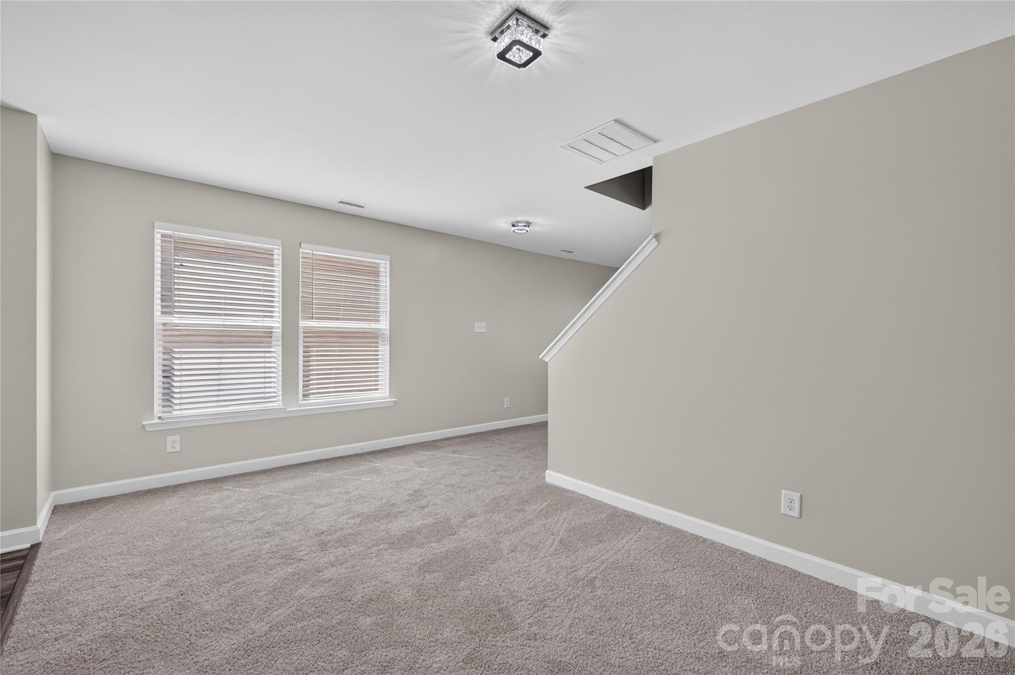2629 Stream Bank Drive Property Photo 4