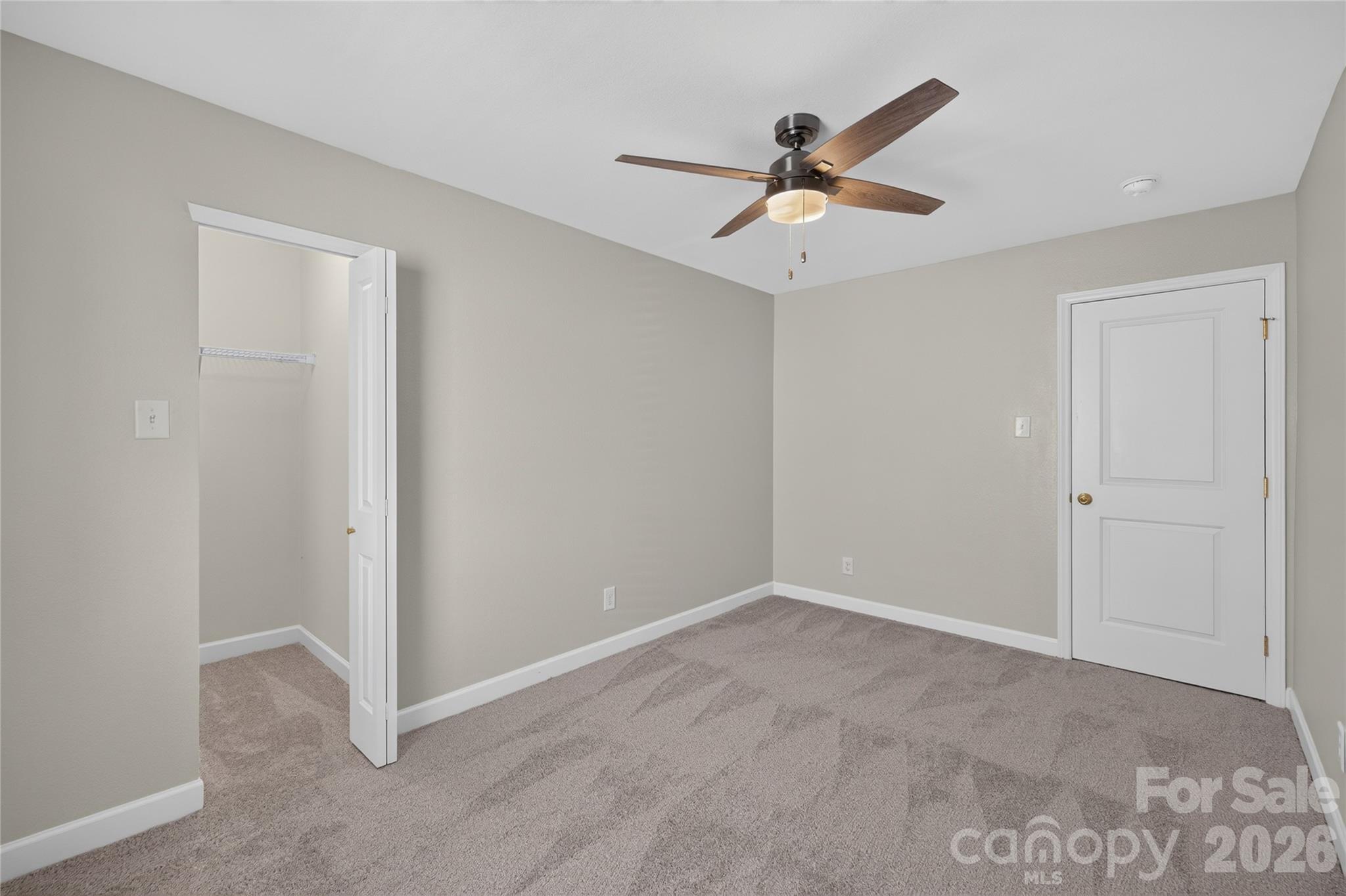 2629 Stream Bank Drive Property Photo 10
