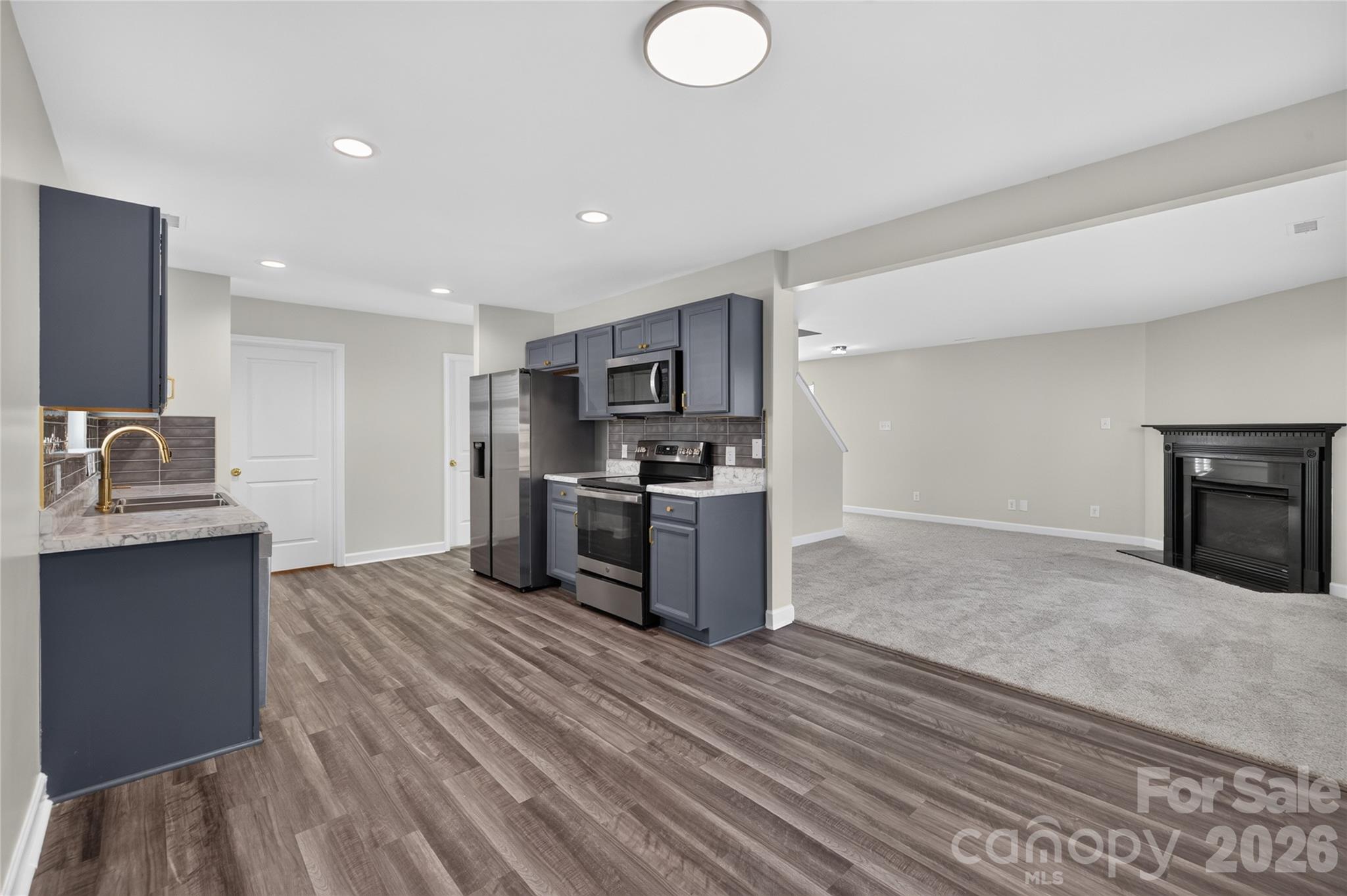 2629 Stream Bank Drive Property Photo 15