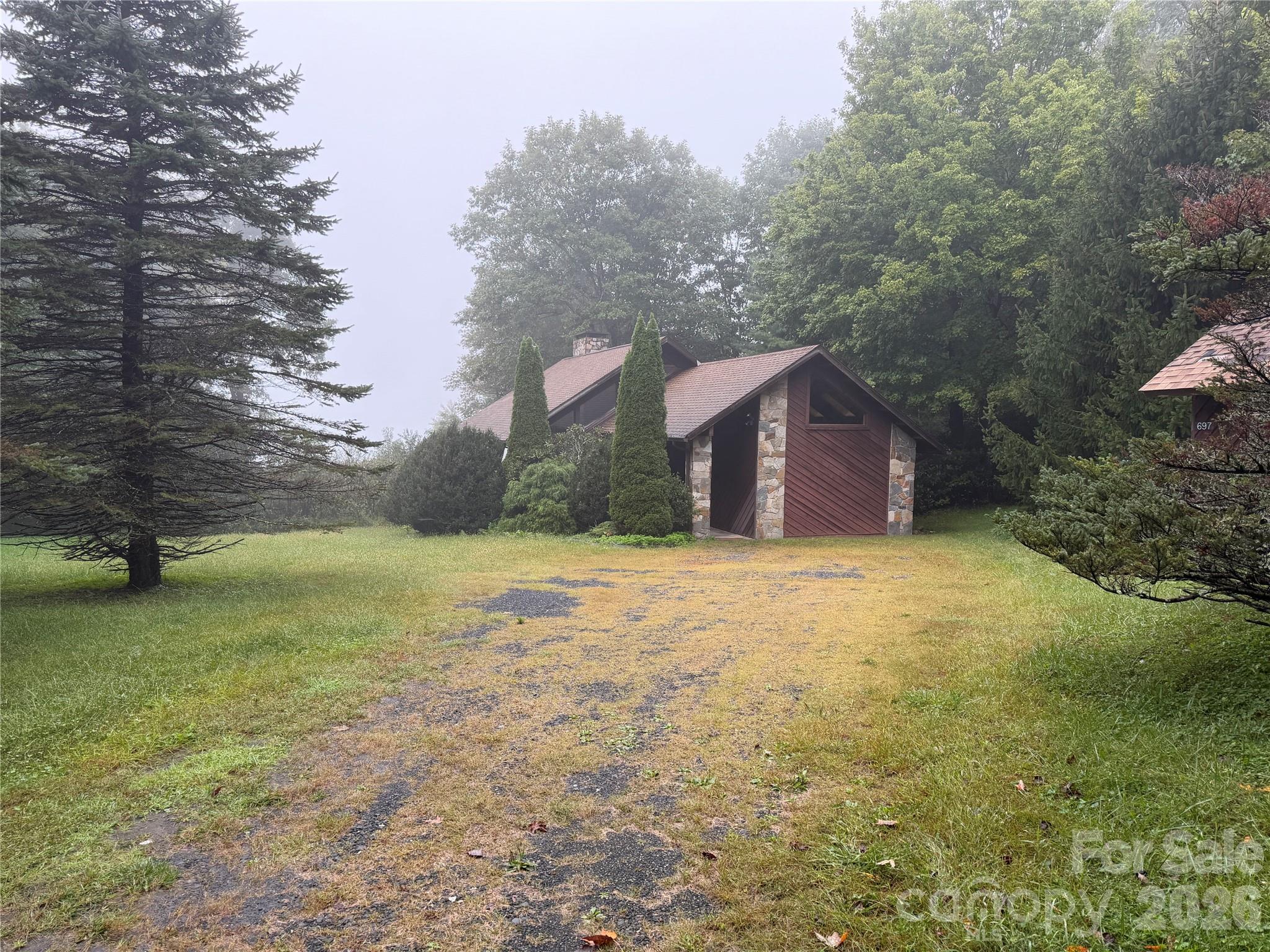 697 Grassy Mountain Road Property Photo 1
