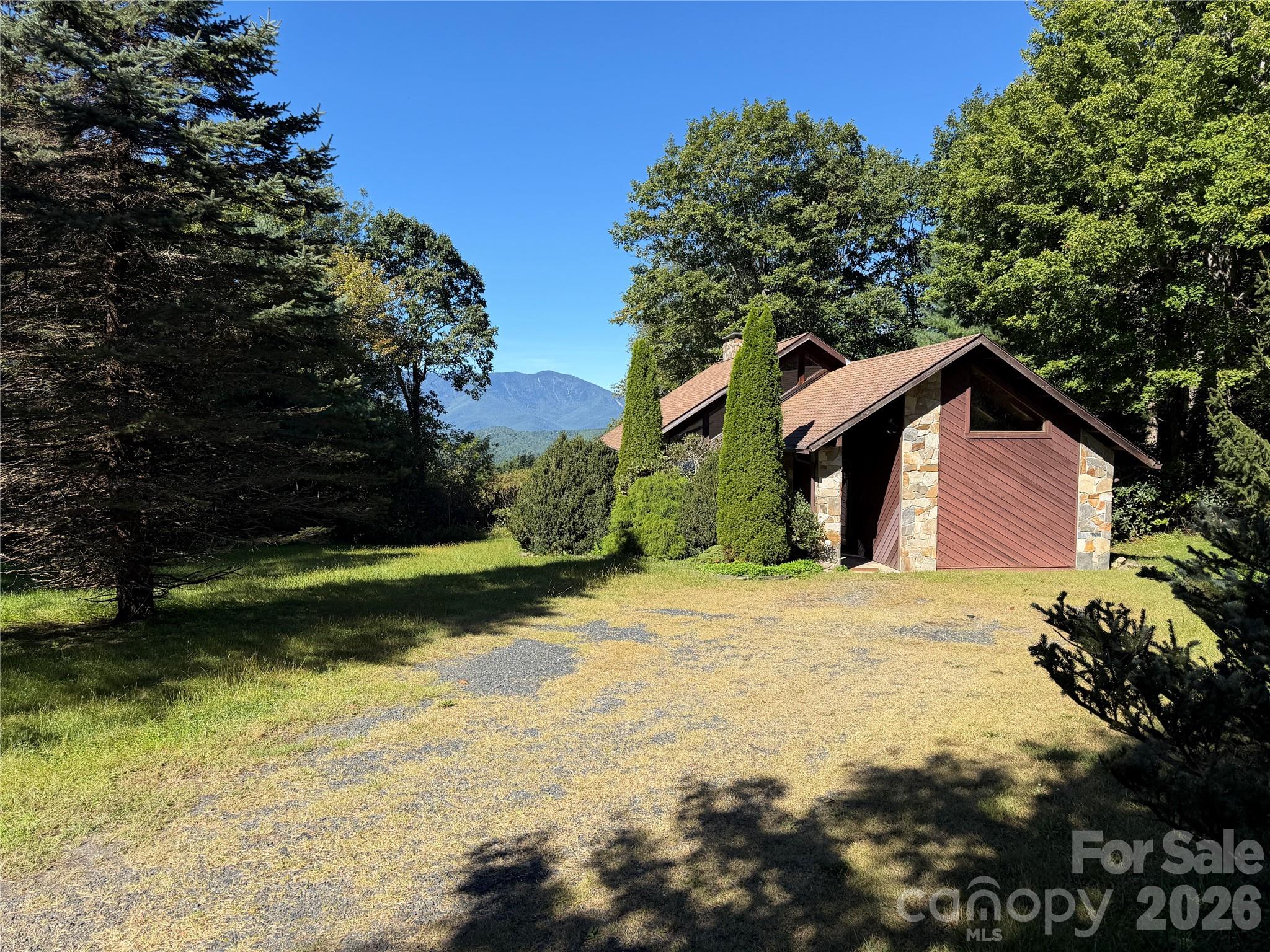 697 Grassy Mountain Road Property Photo 1