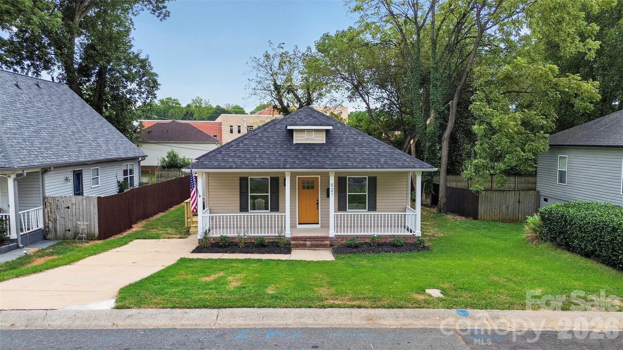 521 Katonah Avenue Property Photo 3