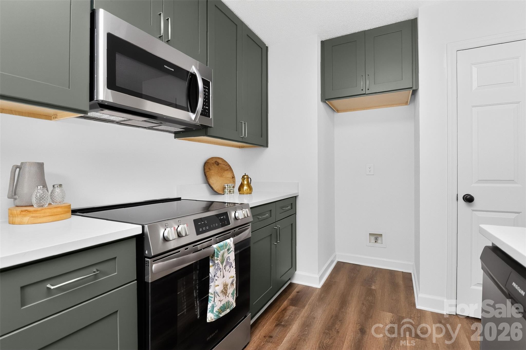 521 Katonah Avenue Property Photo 22