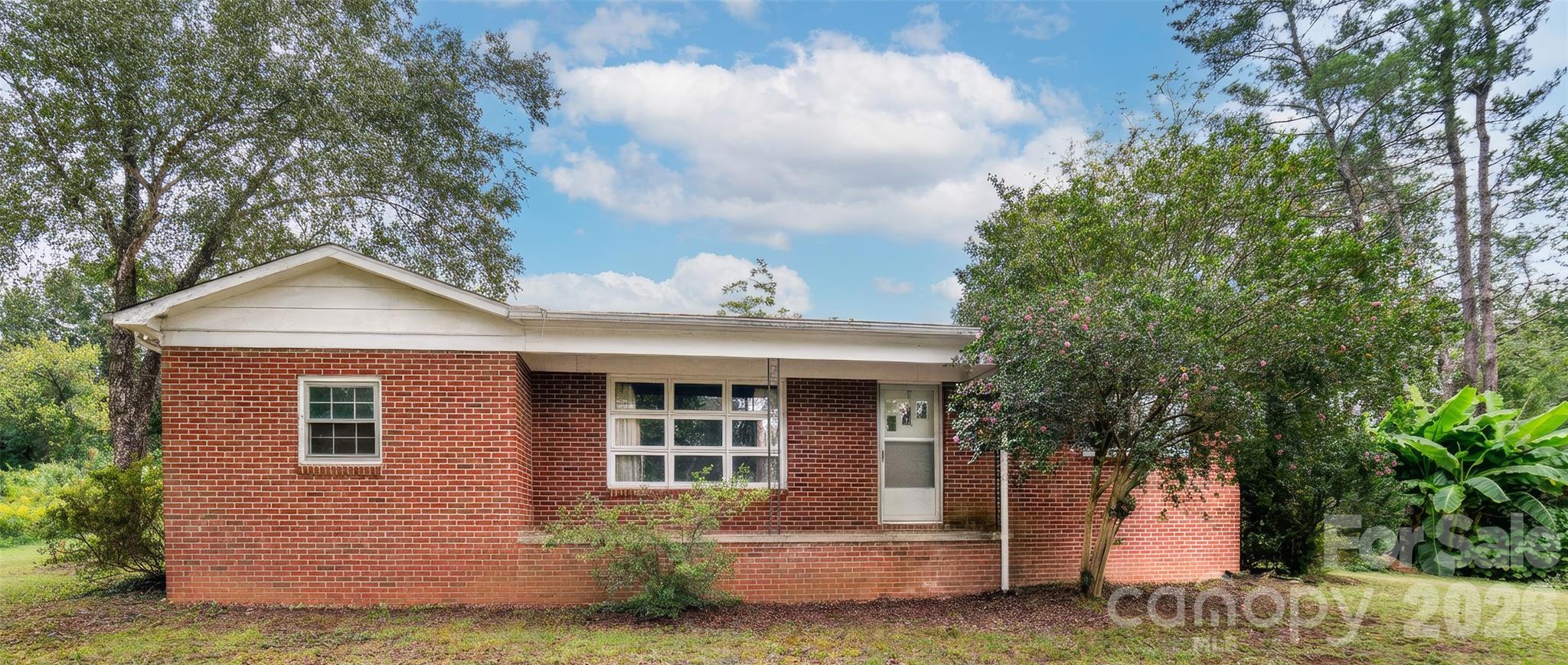 1167 Piedmont Road Property Photo 1