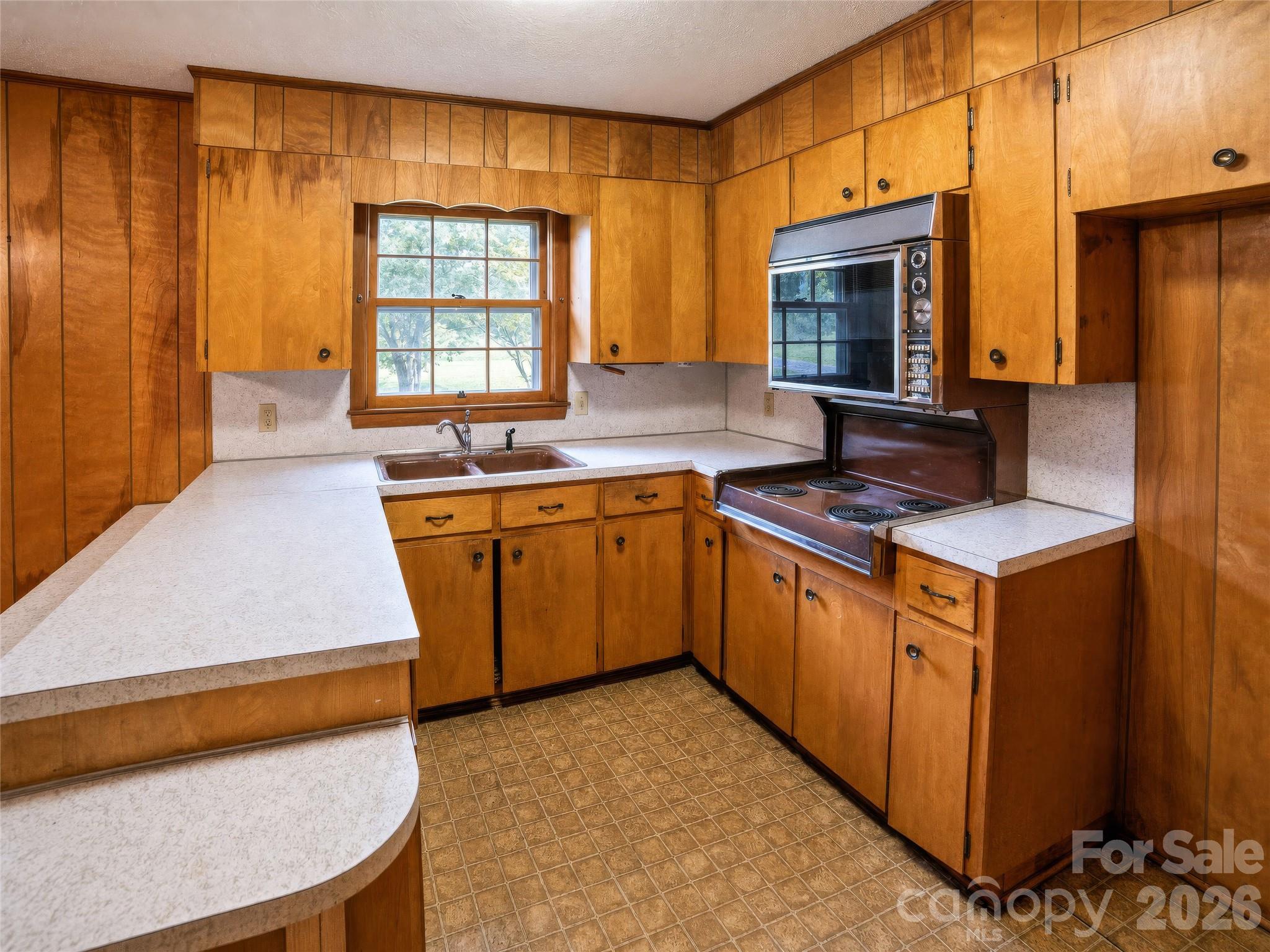 1167 Piedmont Road Property Photo 8