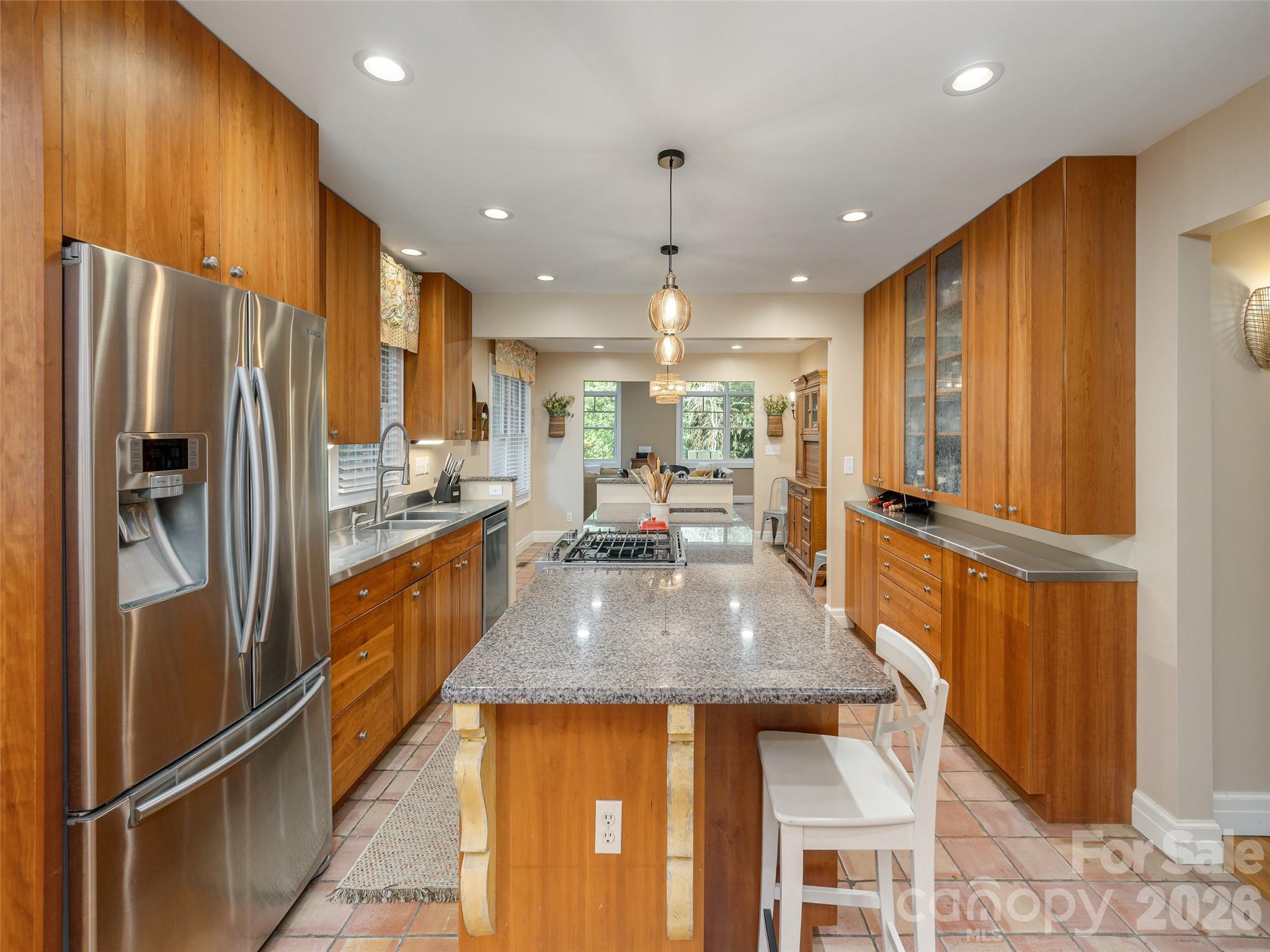 275 S Rugby Road Property Photo 16