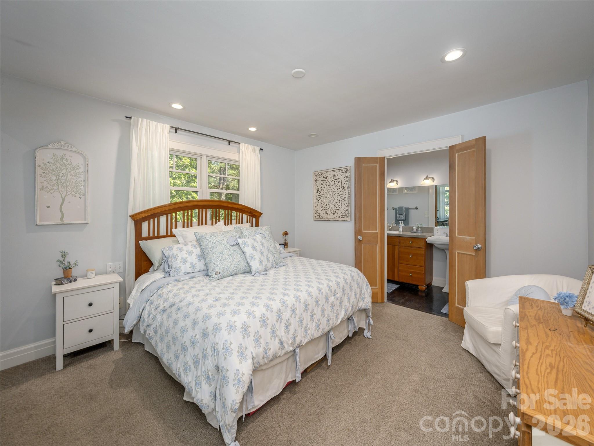 275 S Rugby Road Property Photo 22