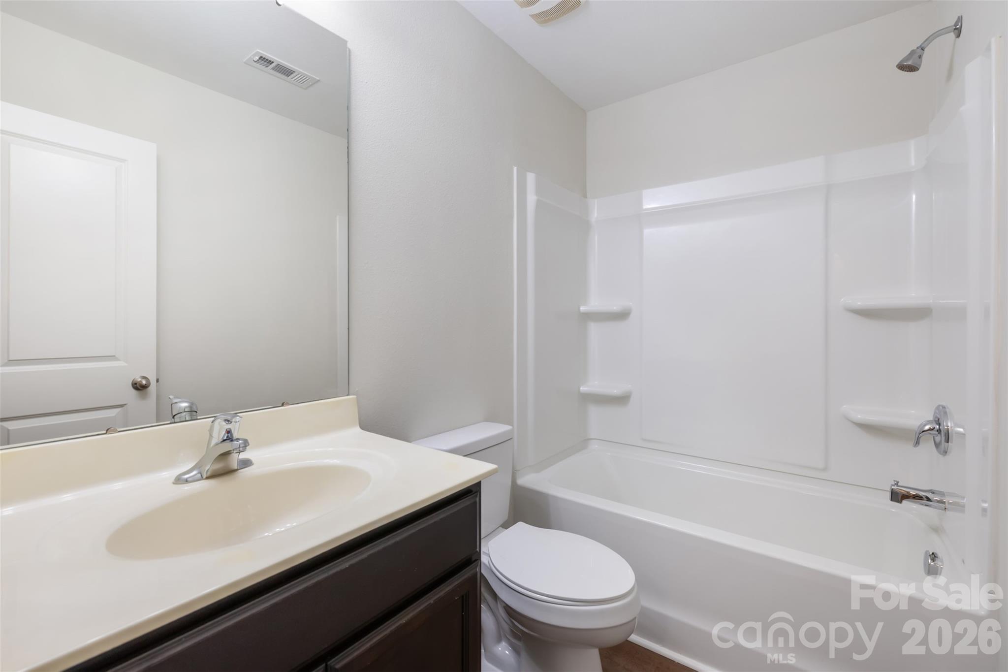 2824 Easton Knoll Drive Property Photo 23
