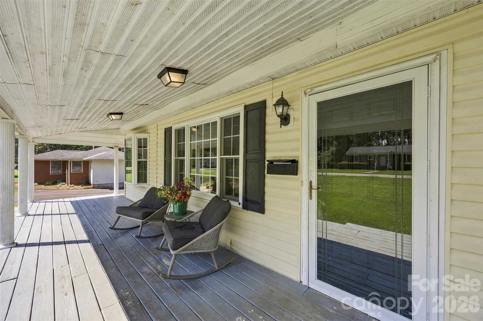 222 Wiley Avenue Property Photo 5