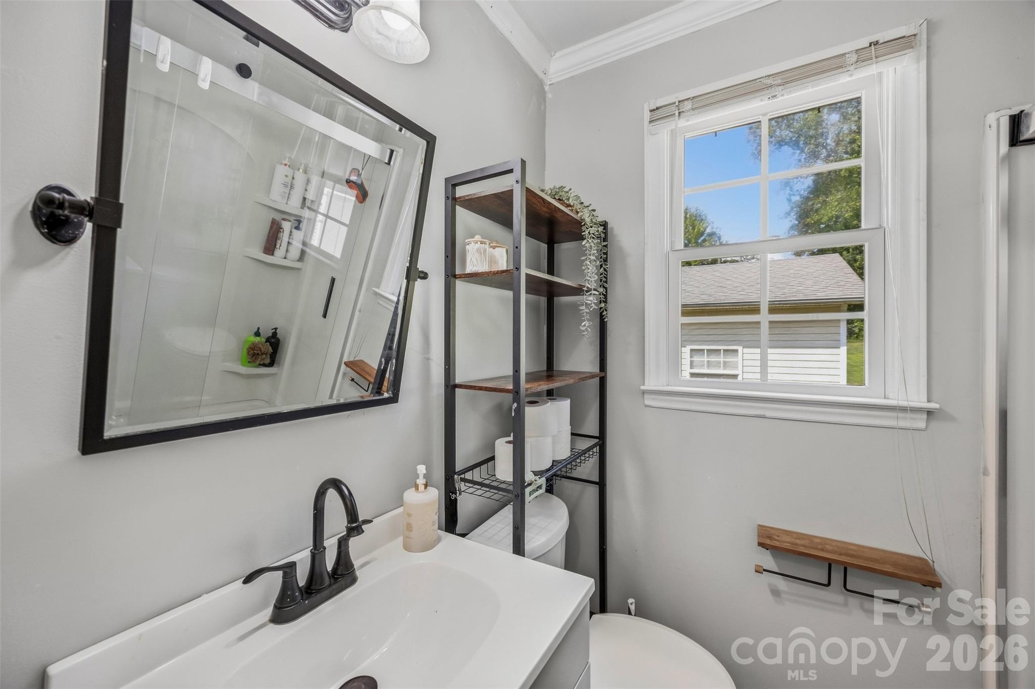 222 Wiley Avenue Property Photo 18