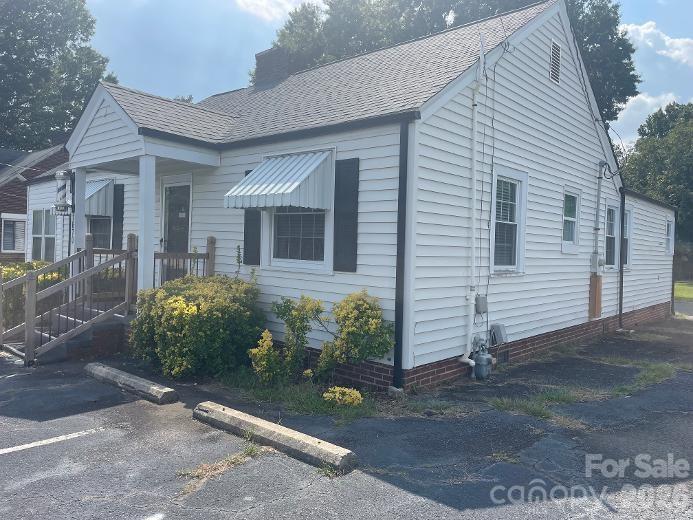1670 Dale Earnhardt Boulevard Property Photo 2