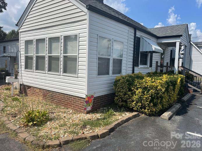 1670 Dale Earnhardt Boulevard Property Photo 3