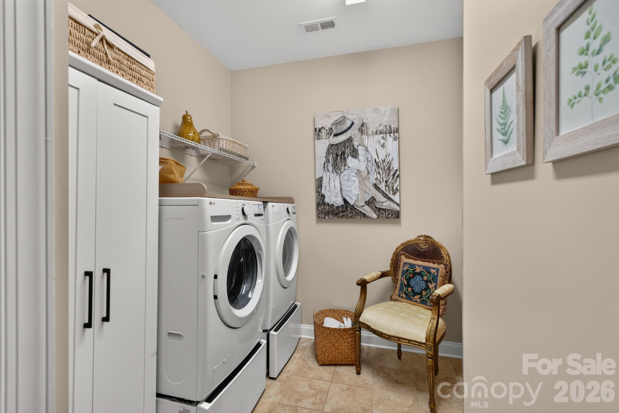 1313 Haywood Park Drive Property Photo 11