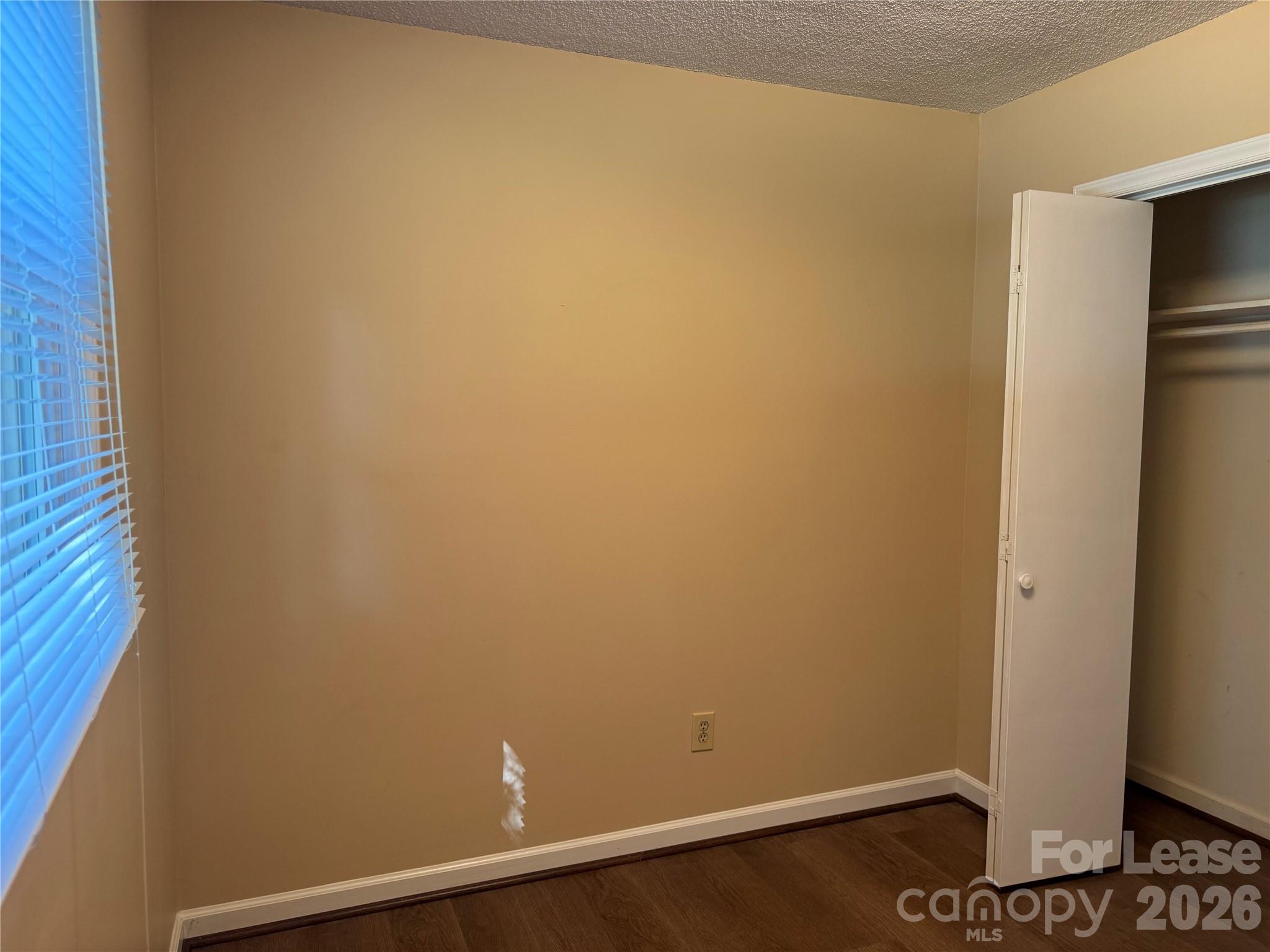 5672 Claridge Drive Property Photo 15