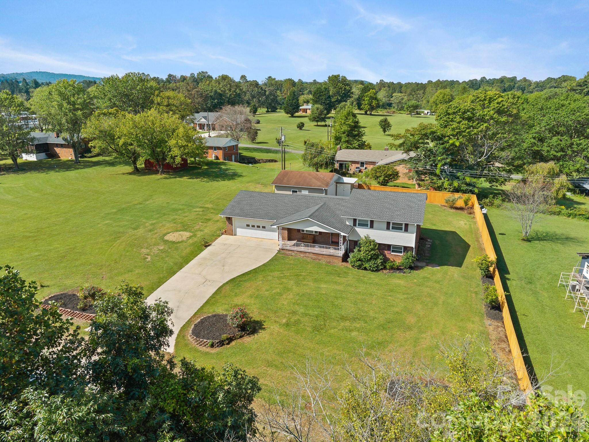 106 Mohican Trail Property Photo 33