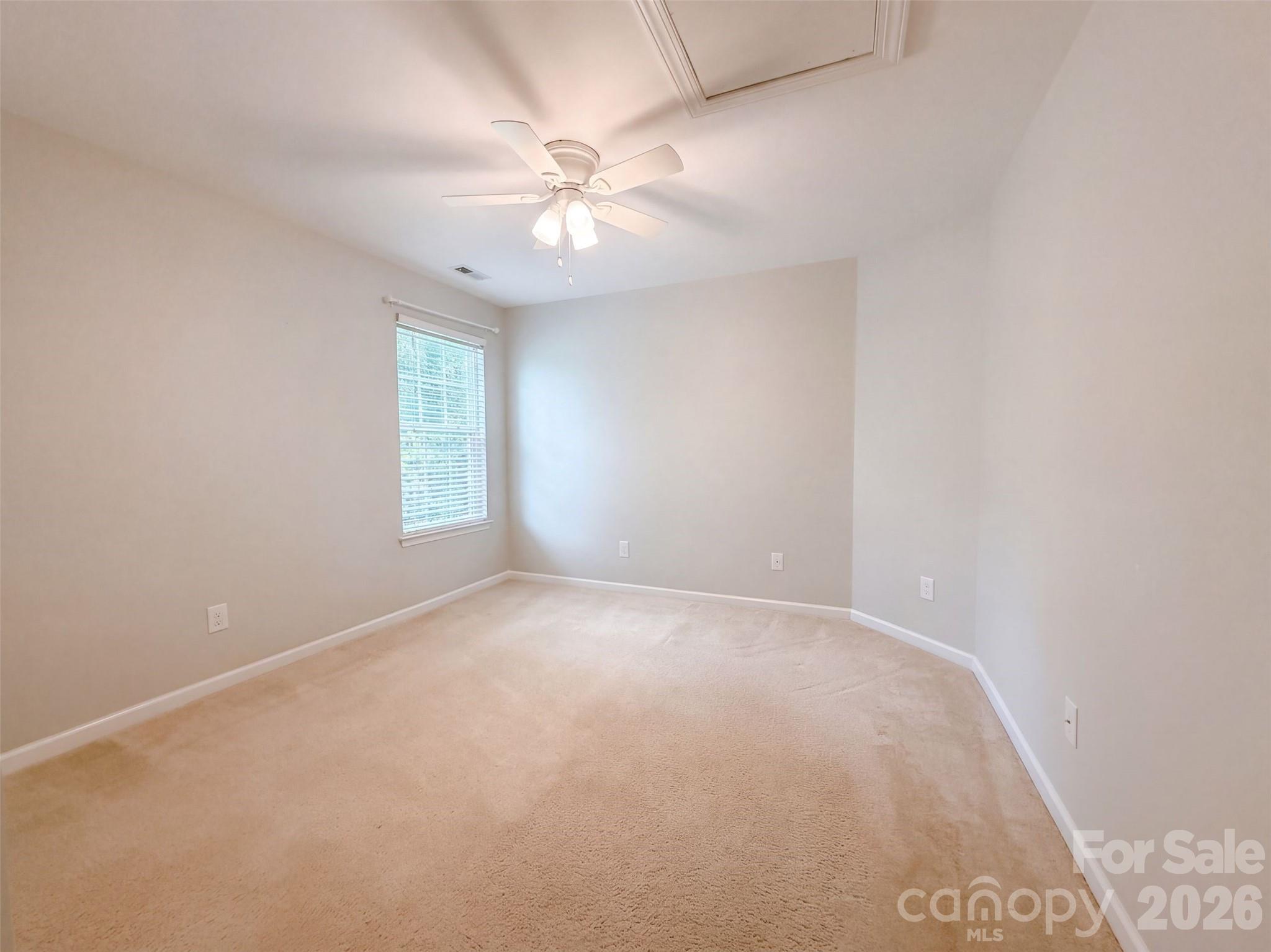 4018 Harmattan Drive Property Photo 16