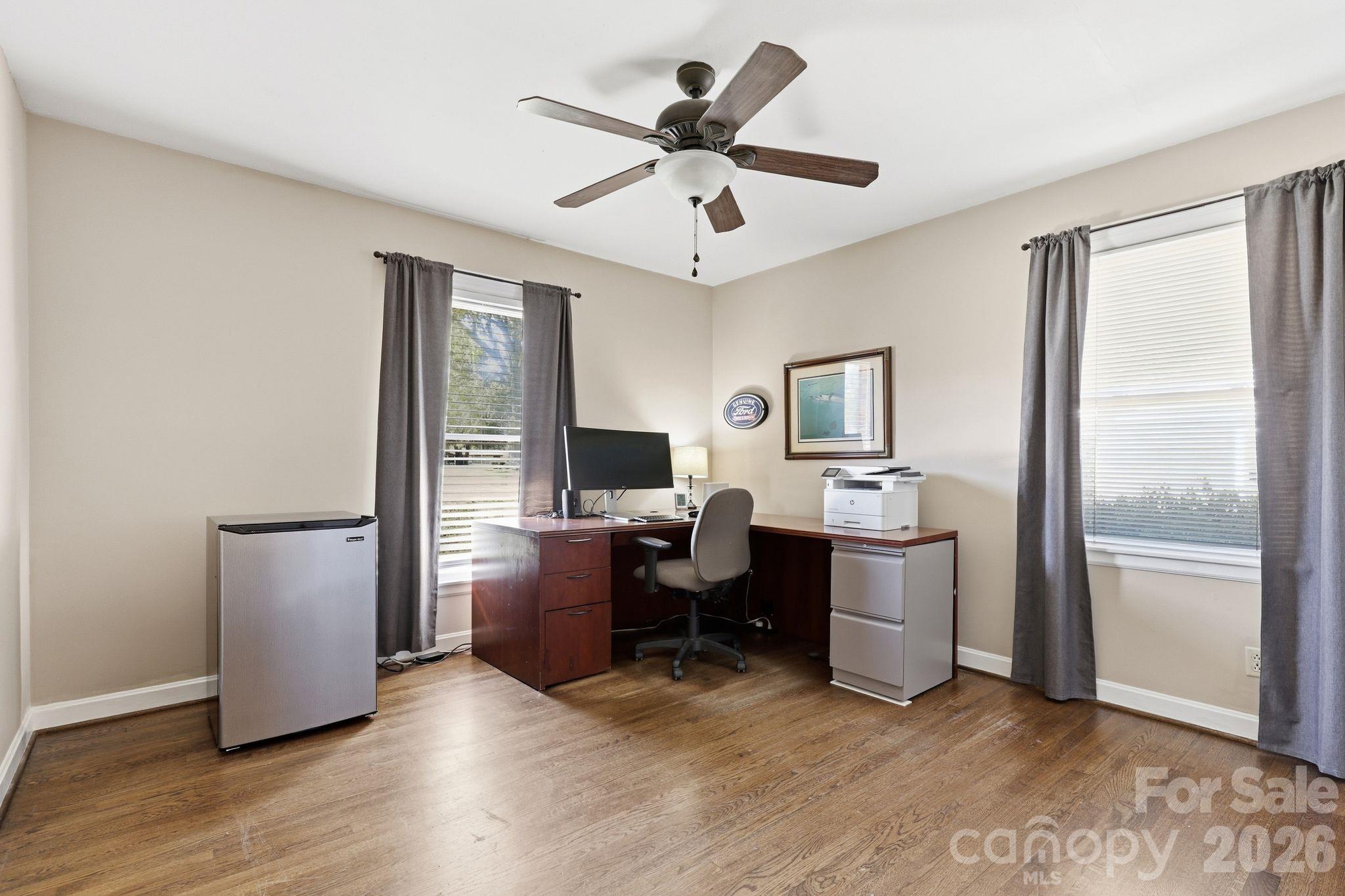 8317 Fallsdale Drive Property Photo 24