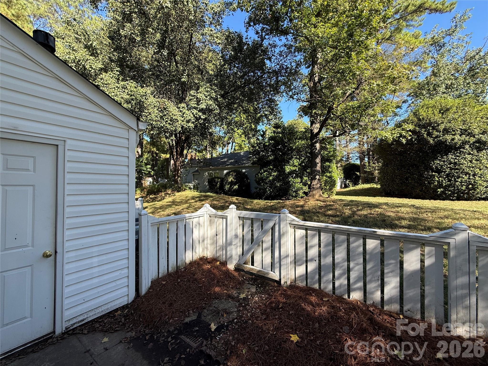 8526 Castle Pine Court 2 Property Photo 19
